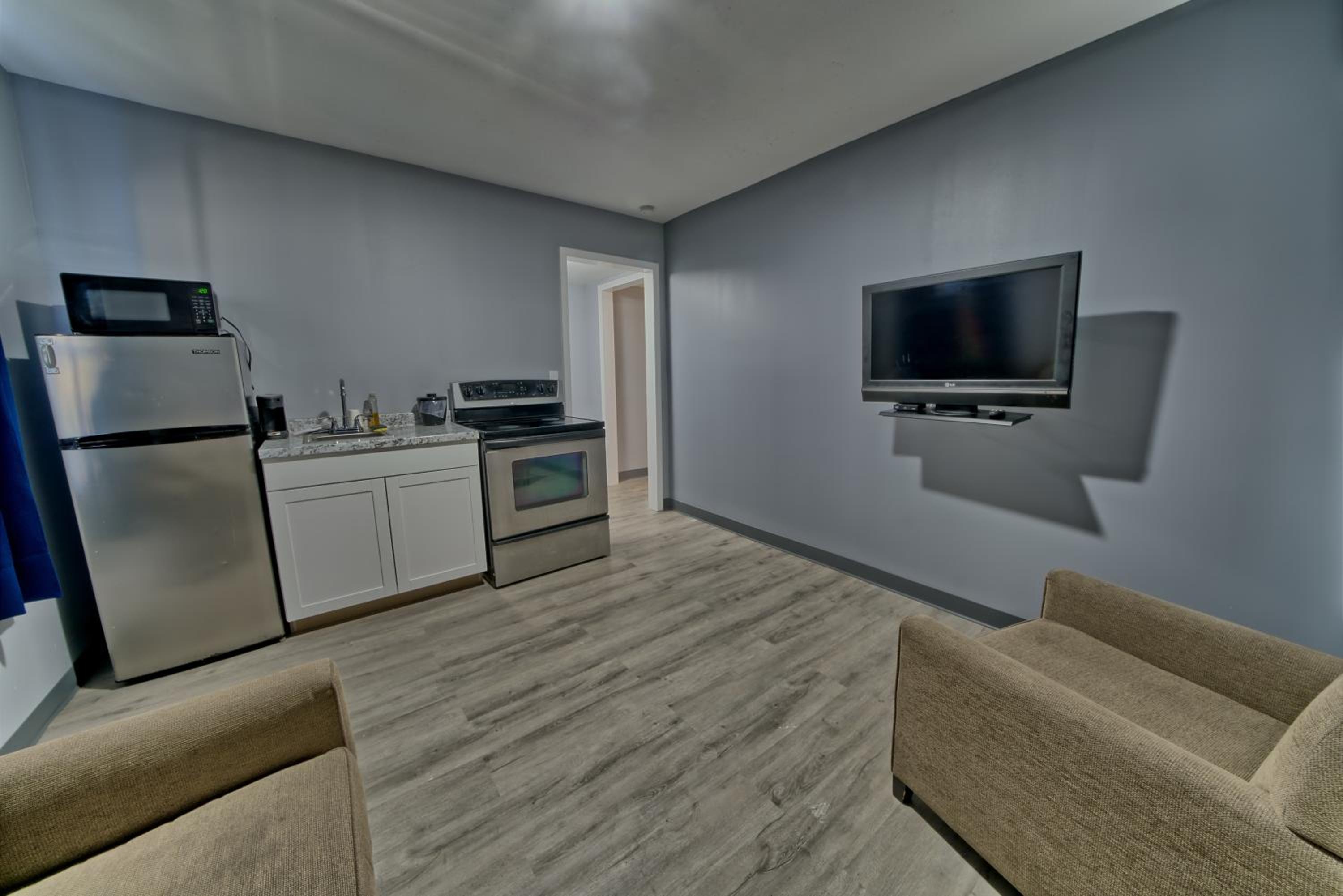 Aqua View Motel