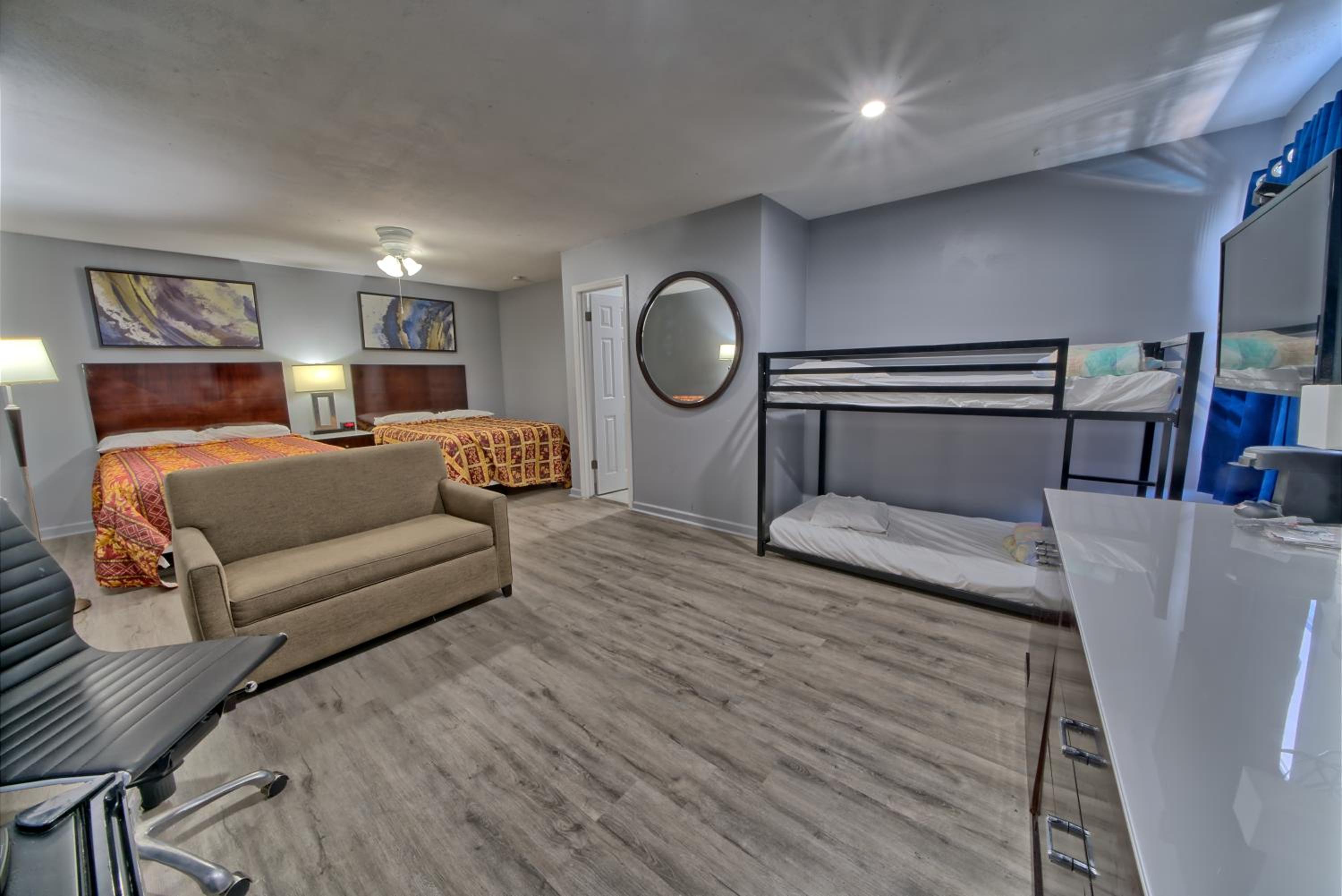 Aqua View Motel