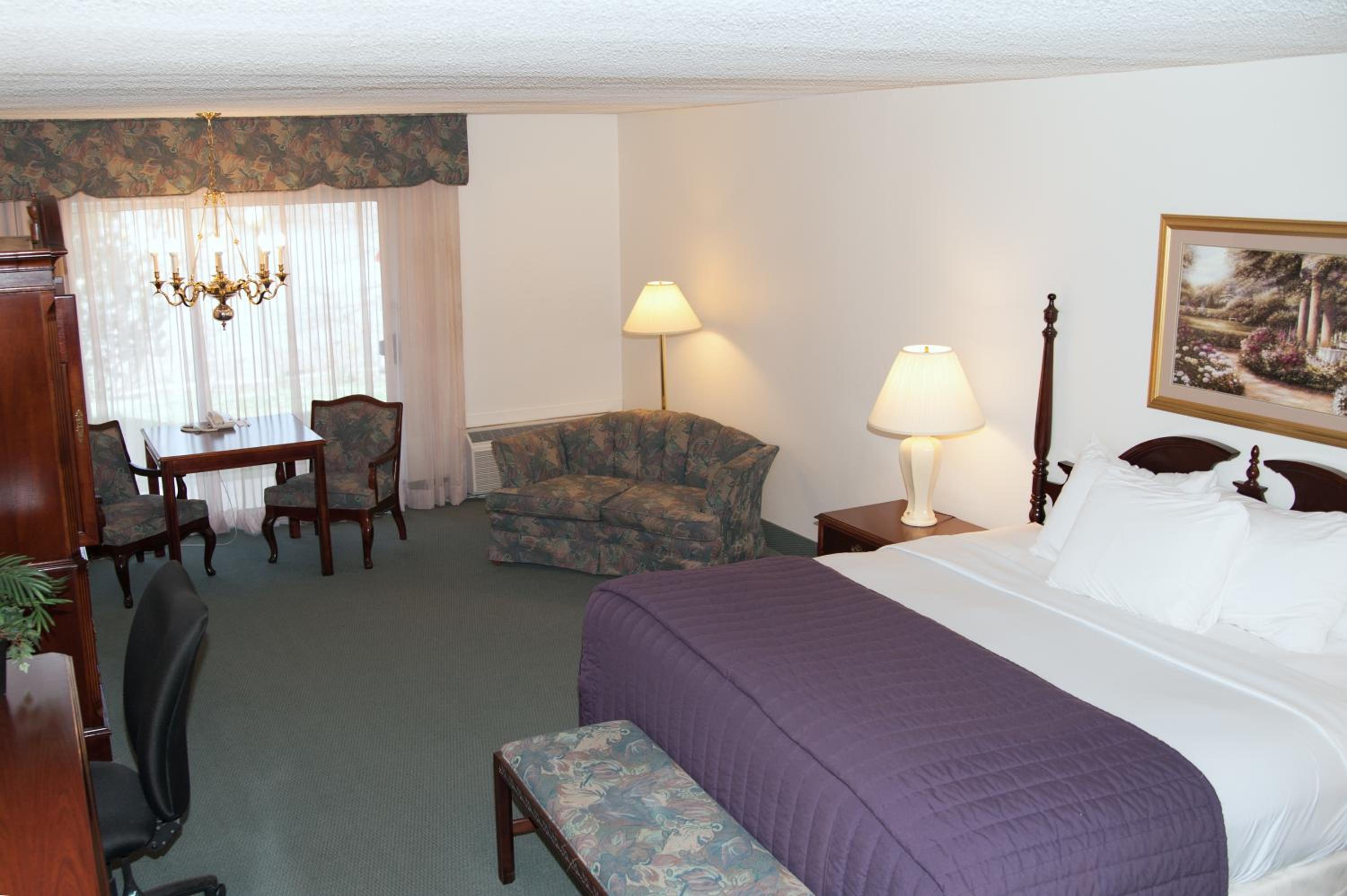 Green River Vacations - River Terrace Inn - Property Image 4