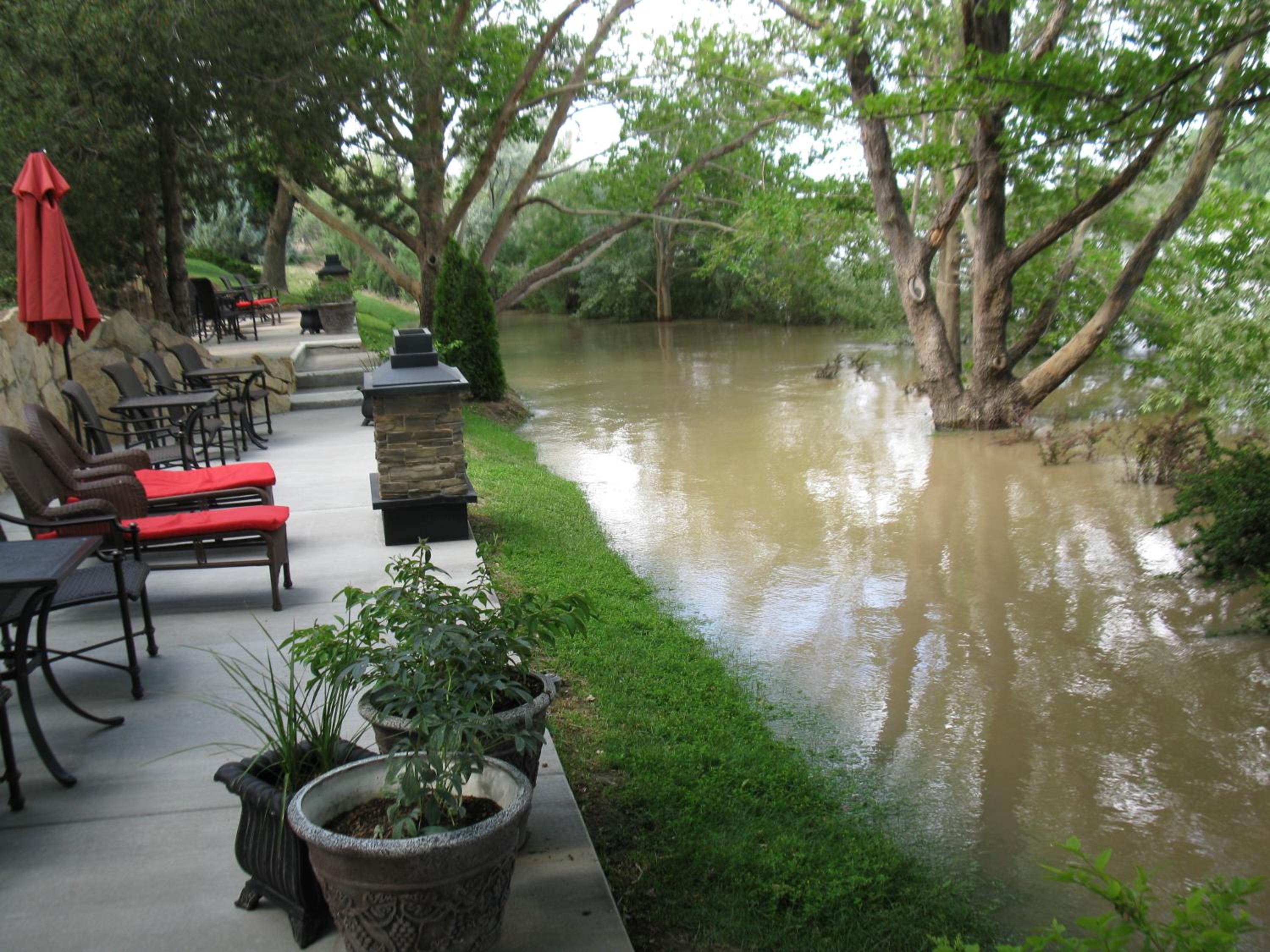Green River Vacations - River Terrace Inn - Property Image 10