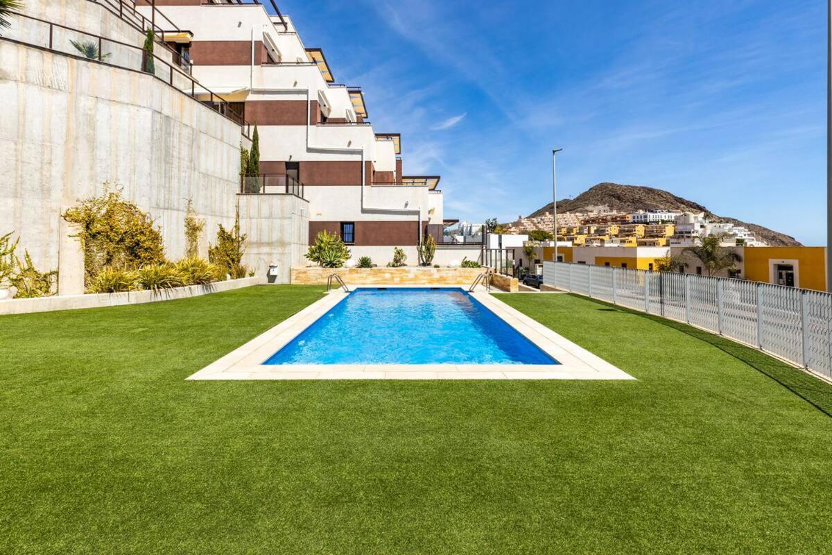 Luxury Designer Apartment - Unbeatable Sea Views