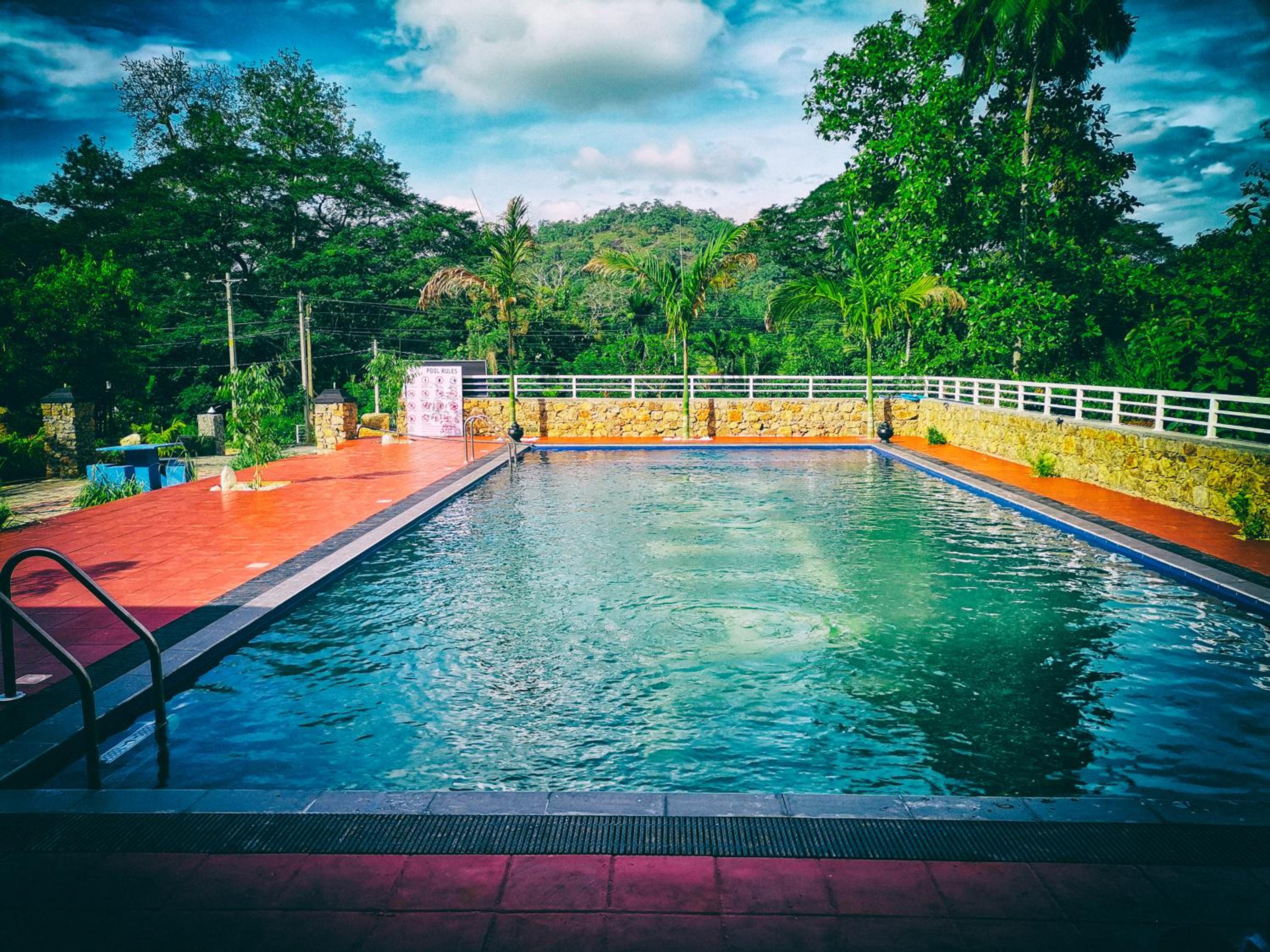 Capital Resort Inn view 2