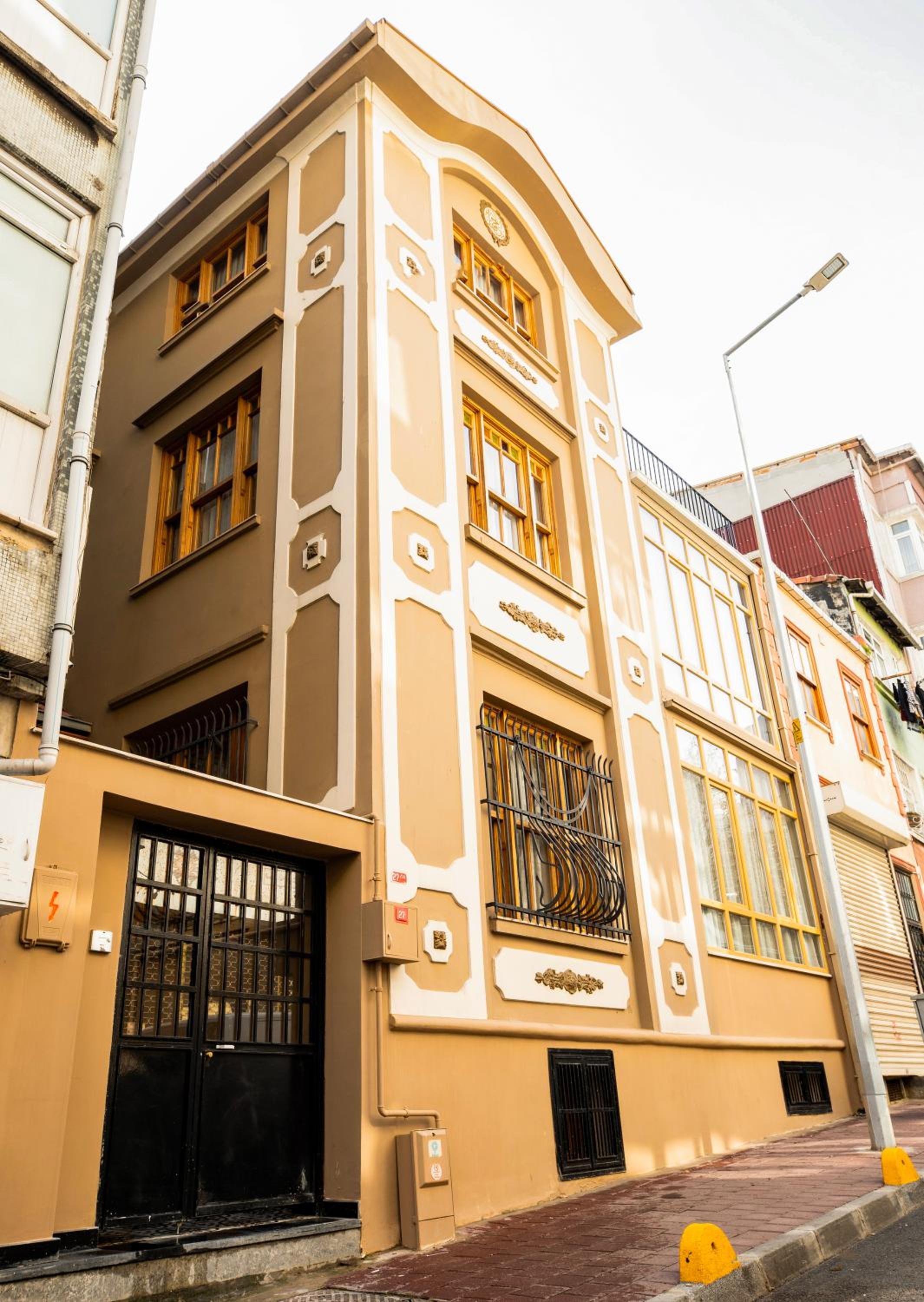 COSA Zeyrek- Home at the heart of Istanbul