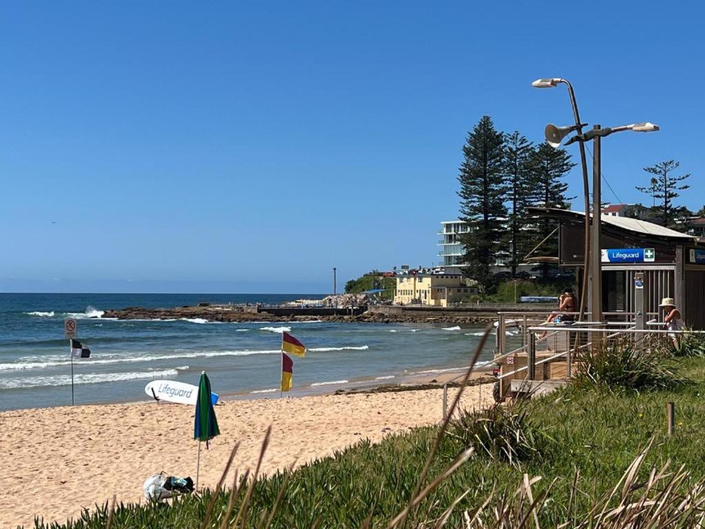 Dee Why Beach - Surfrider Studio 22