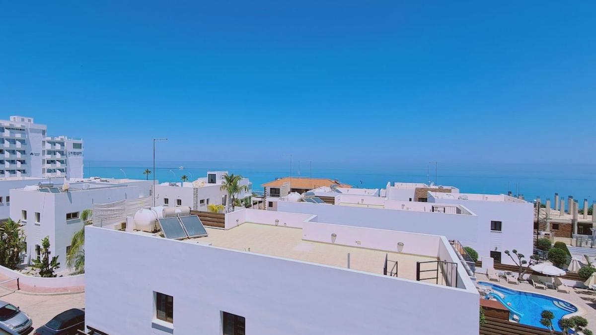 STAY Sunrise Beach Apt B01