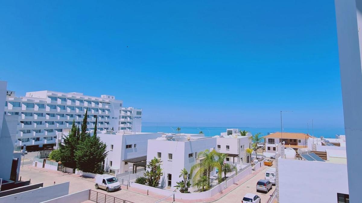 STAY Sunrise Beach Apt B01
