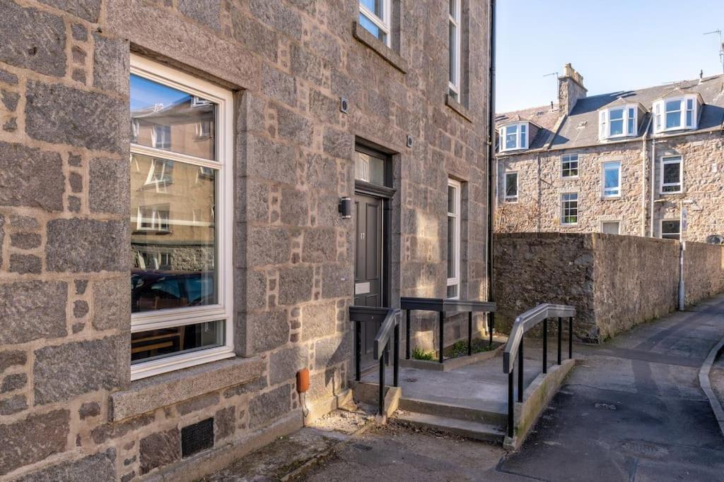 Heart of Aberdeen * Ground Floor view 3