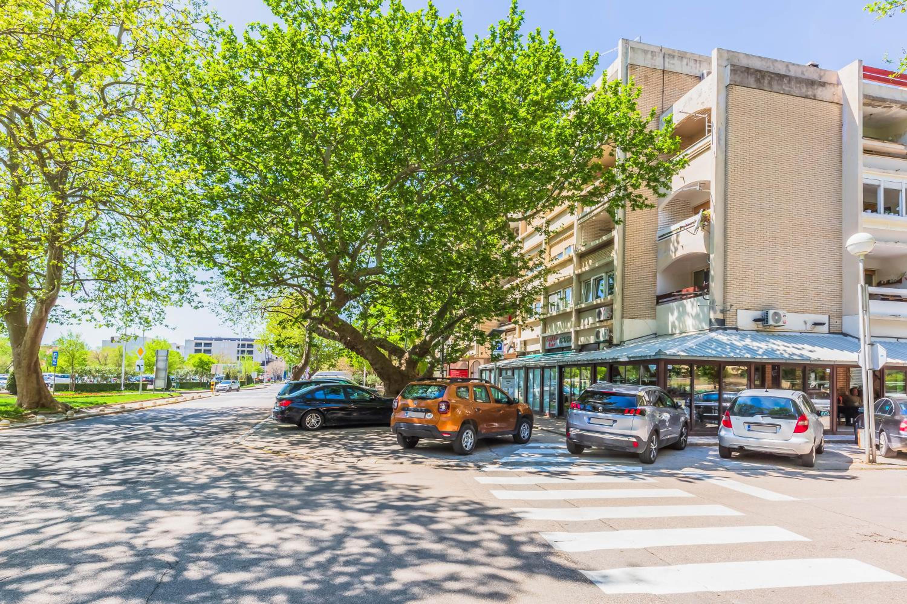 Downtown Pearl