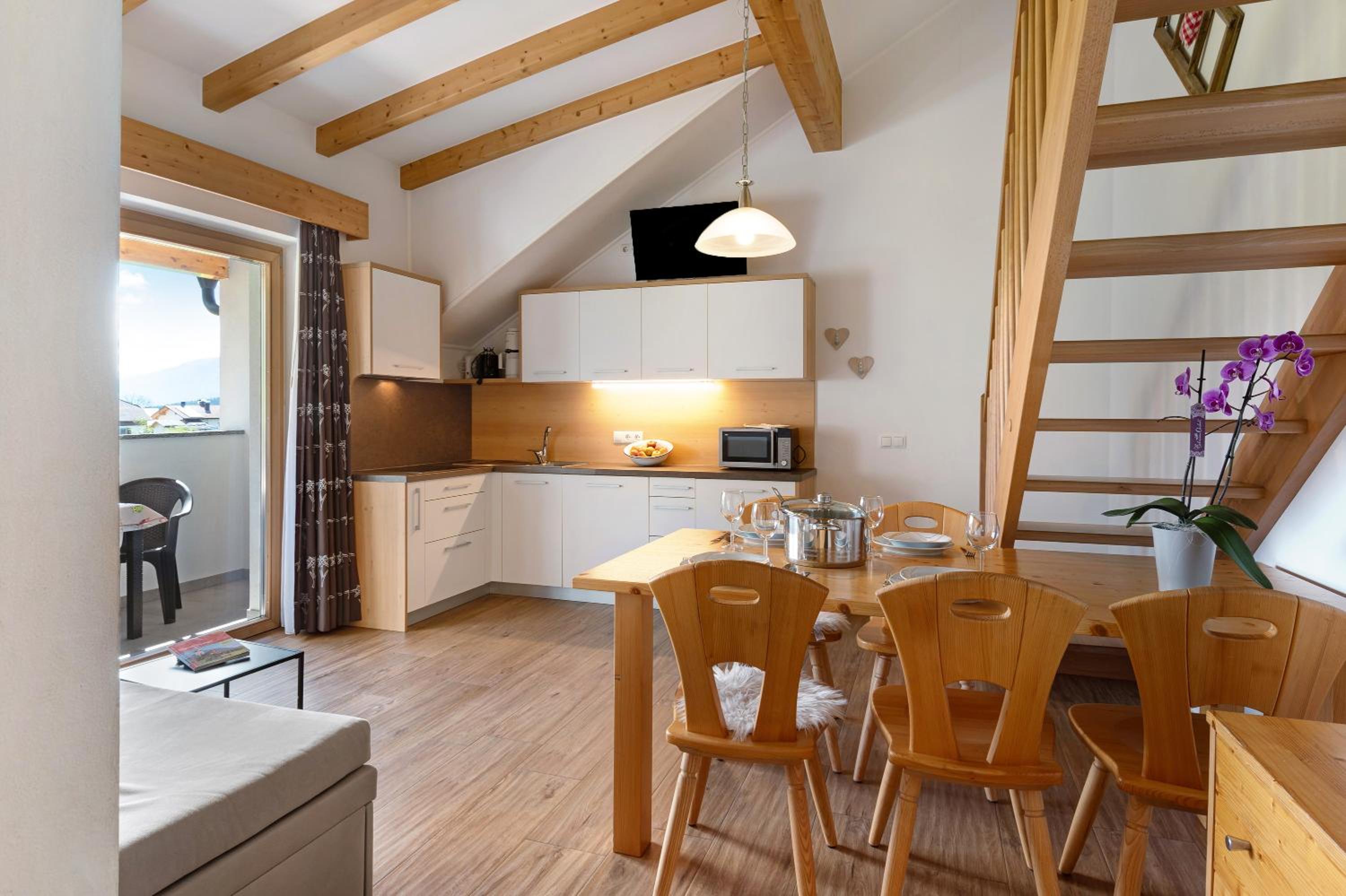 Stiflerhof Apt Alpenrose view 5
