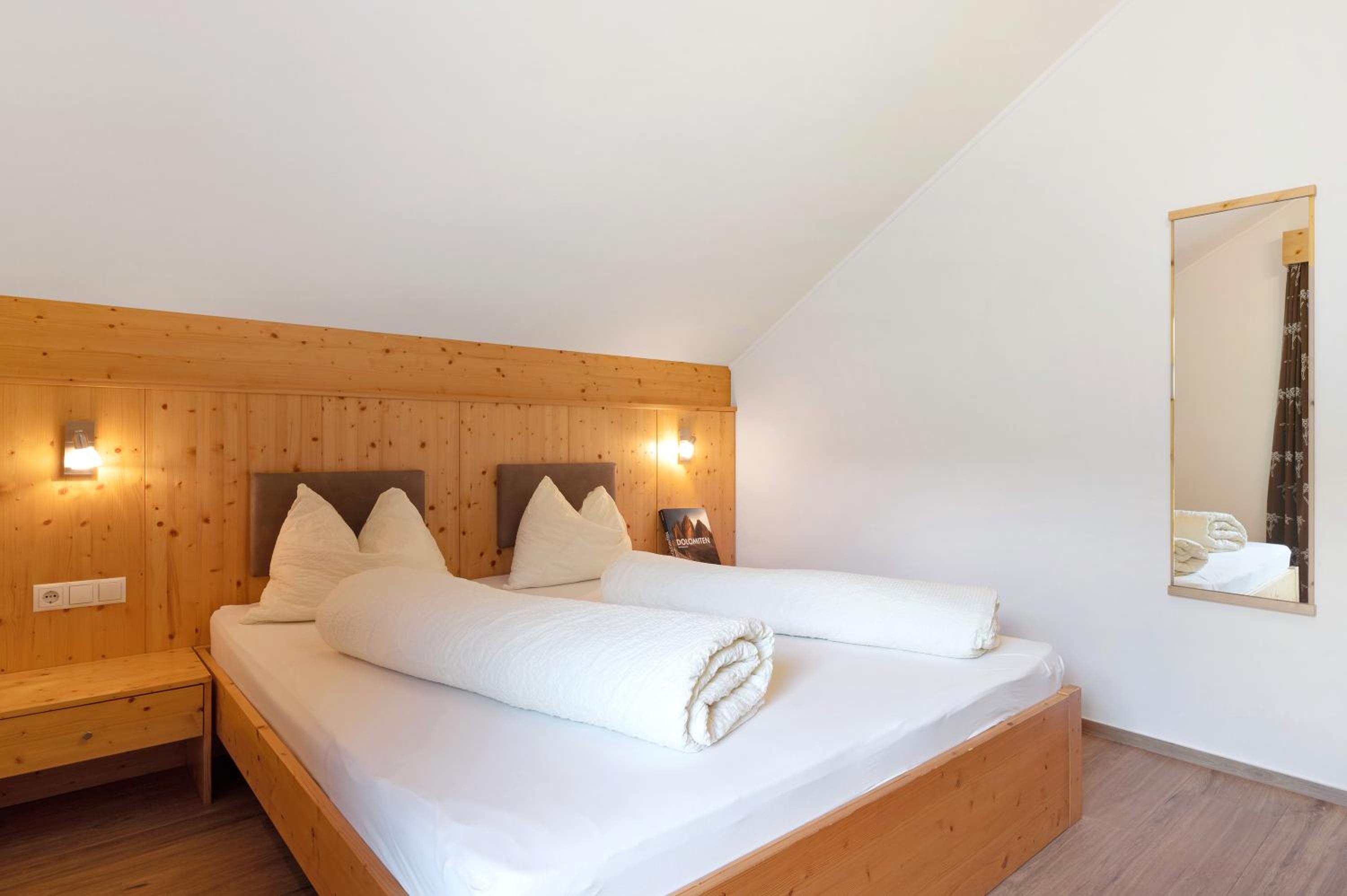 Stiflerhof Apt Alpenrose view 3