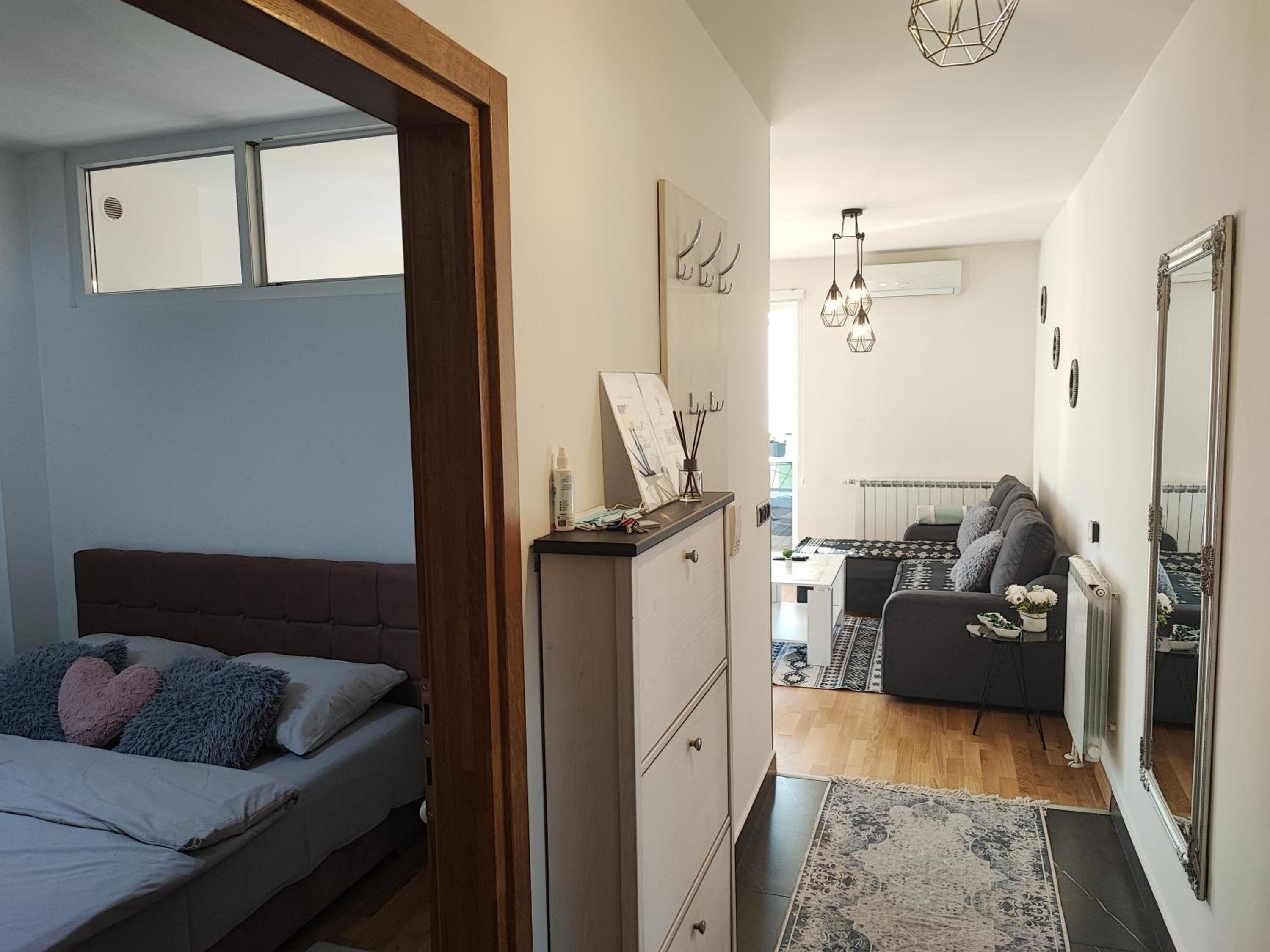 Bulevar apartment & Free Garage view 2
