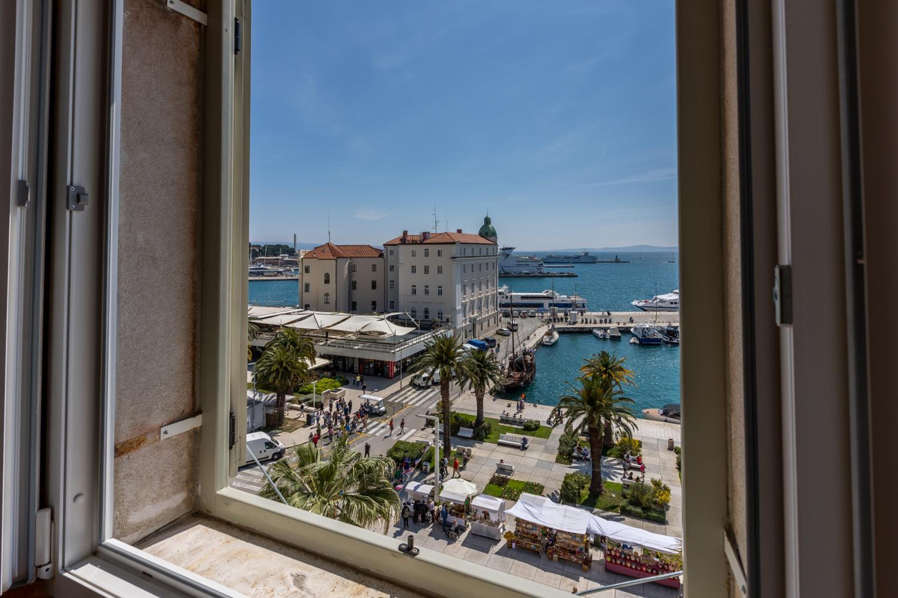 Hotel Riva - the heart of palace - Image 1