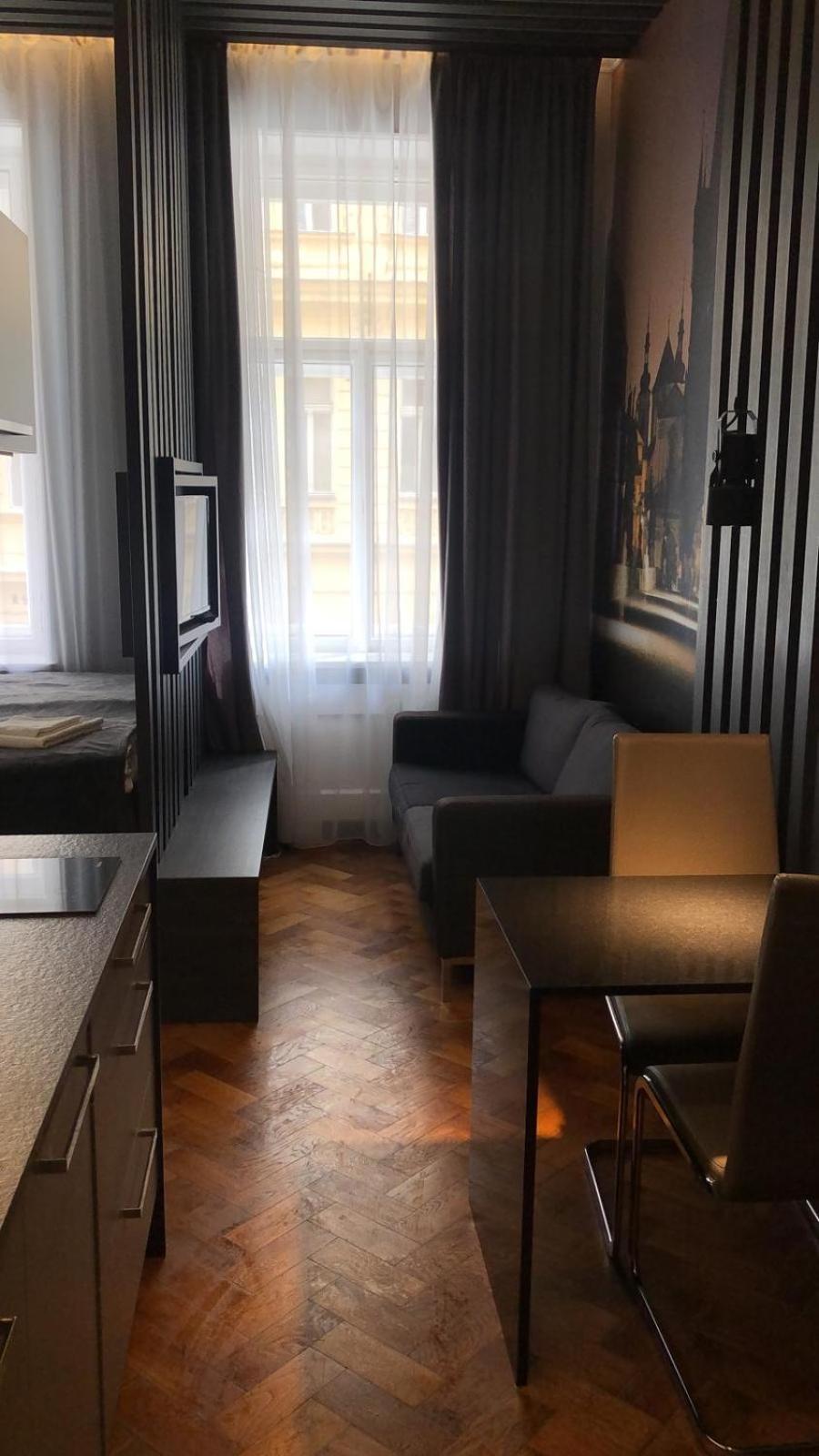 Holec Apartments