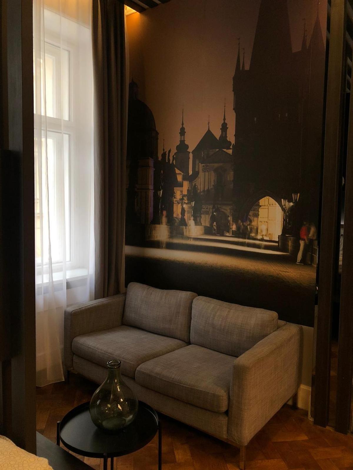 Holec Apartments