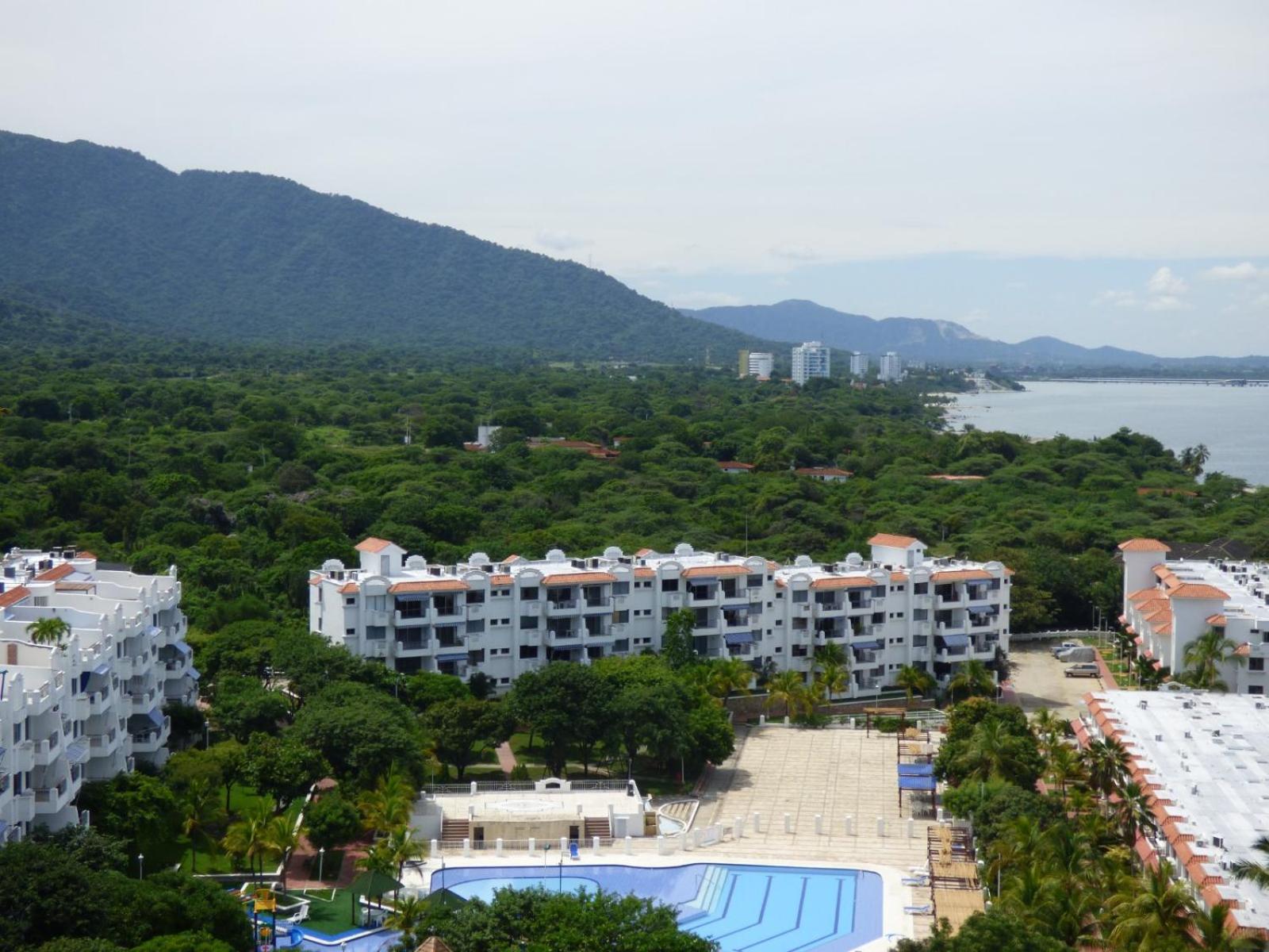 Costa Azul Suites 401