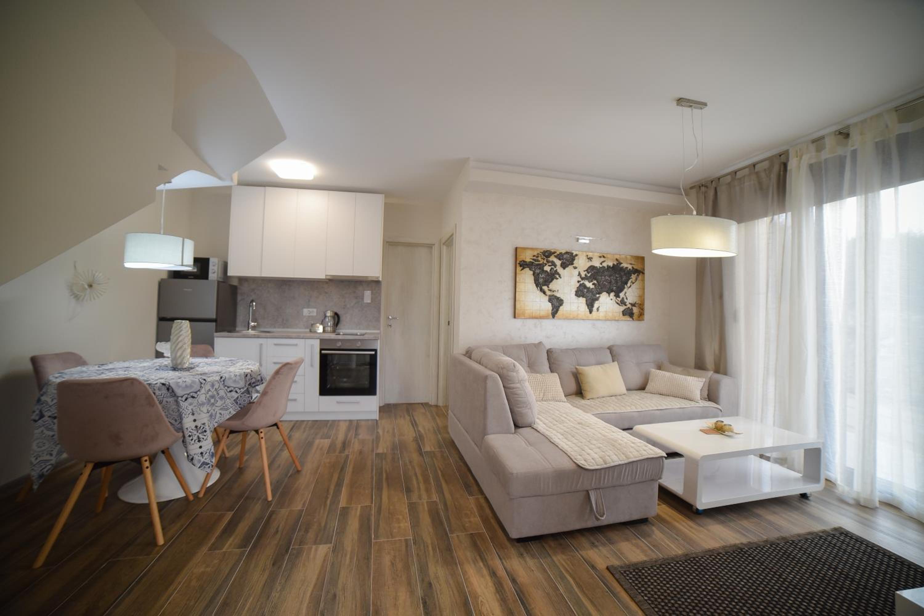 Gold Gondola Premium Apartments