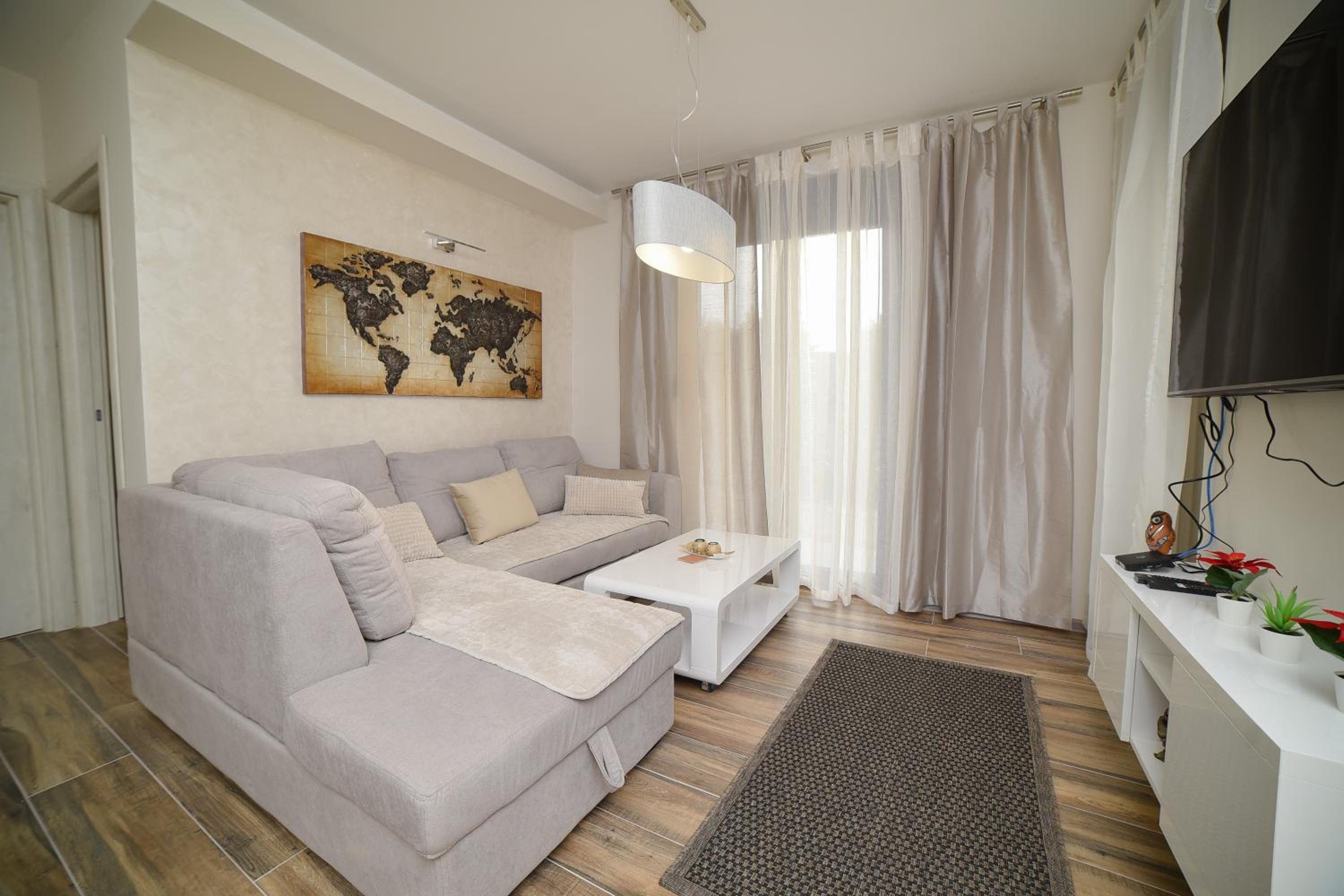 Gold Gondola Premium Apartments
