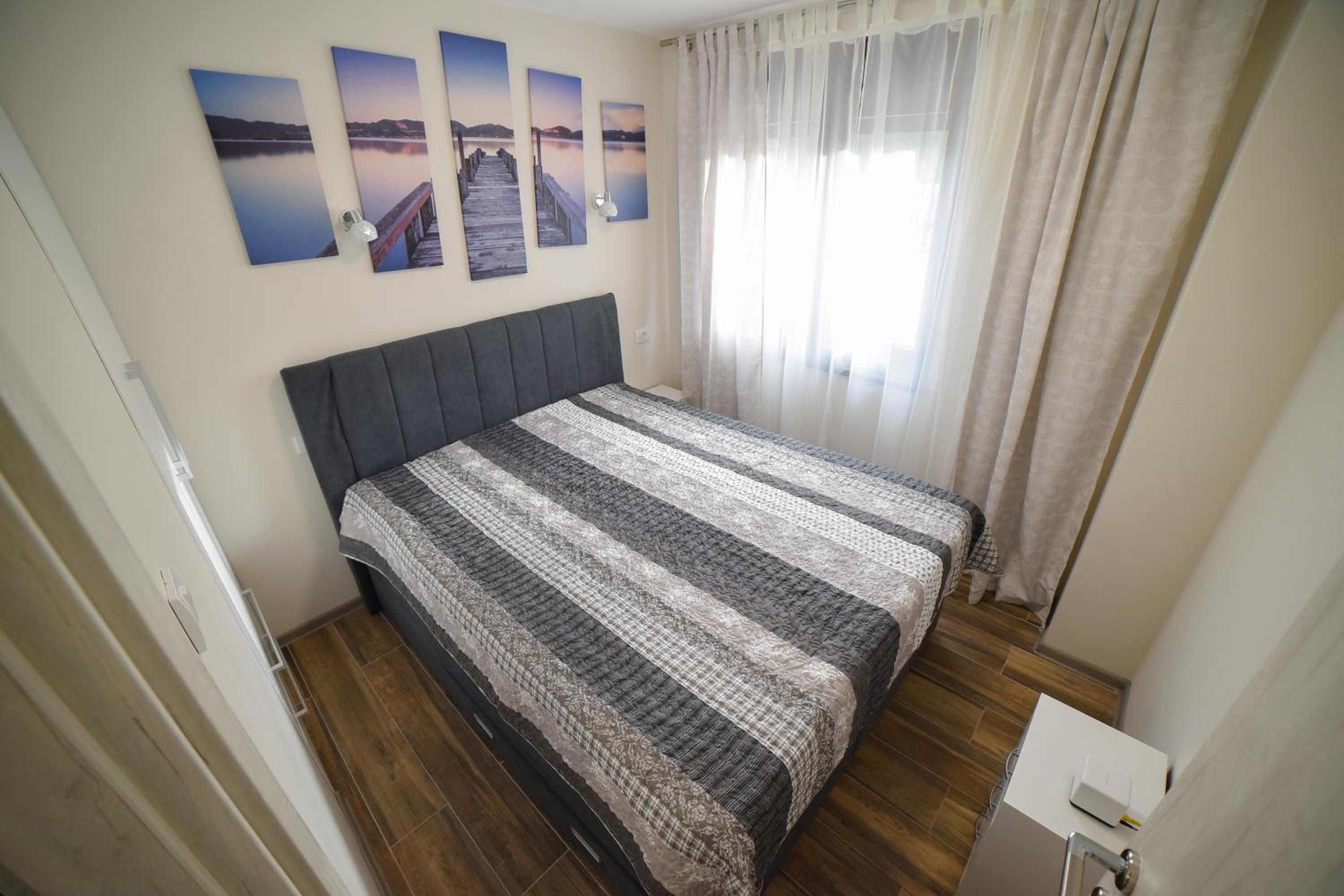 Gold Gondola Premium Apartments