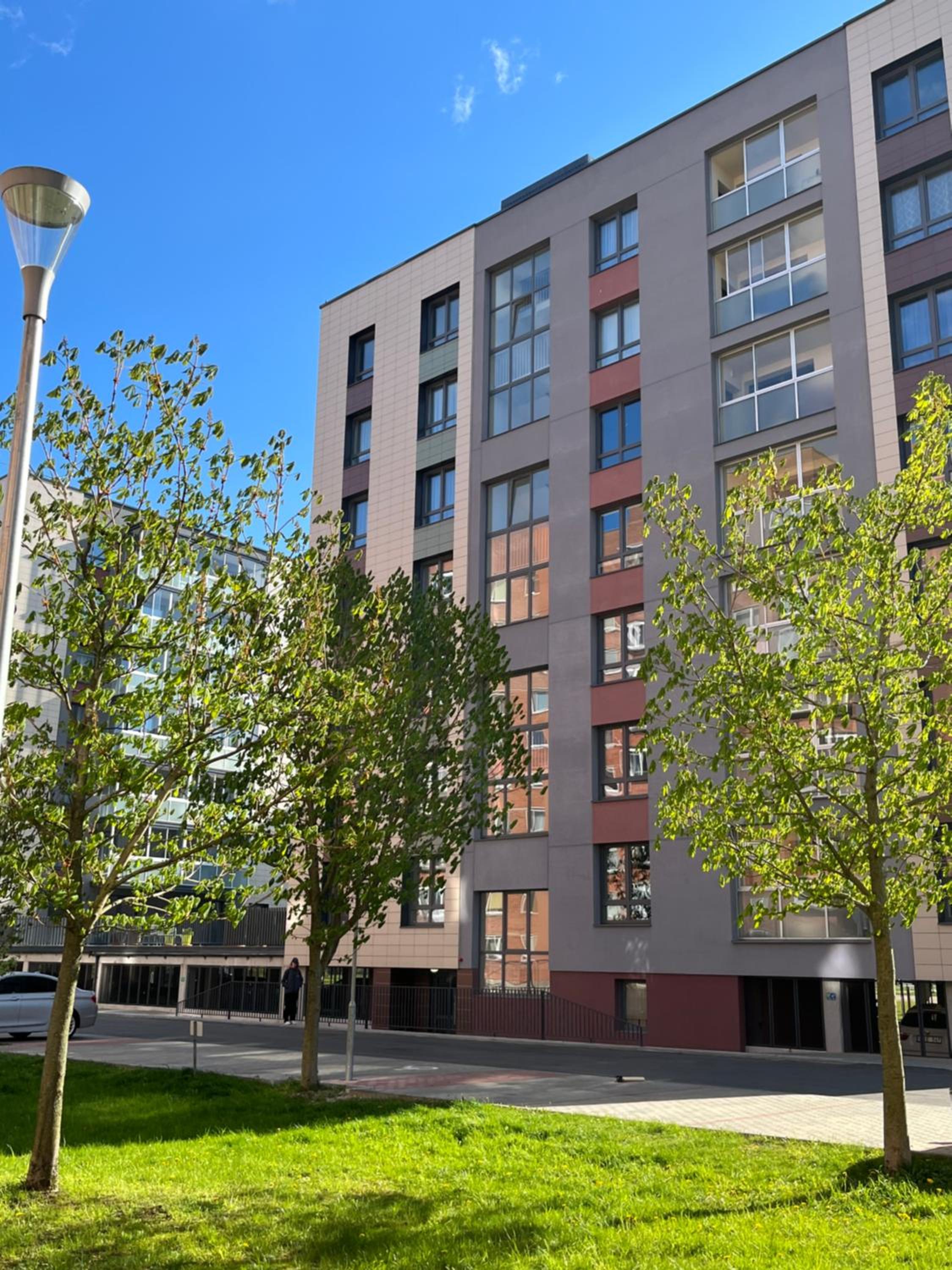 7th floor apartament, free parking view 4