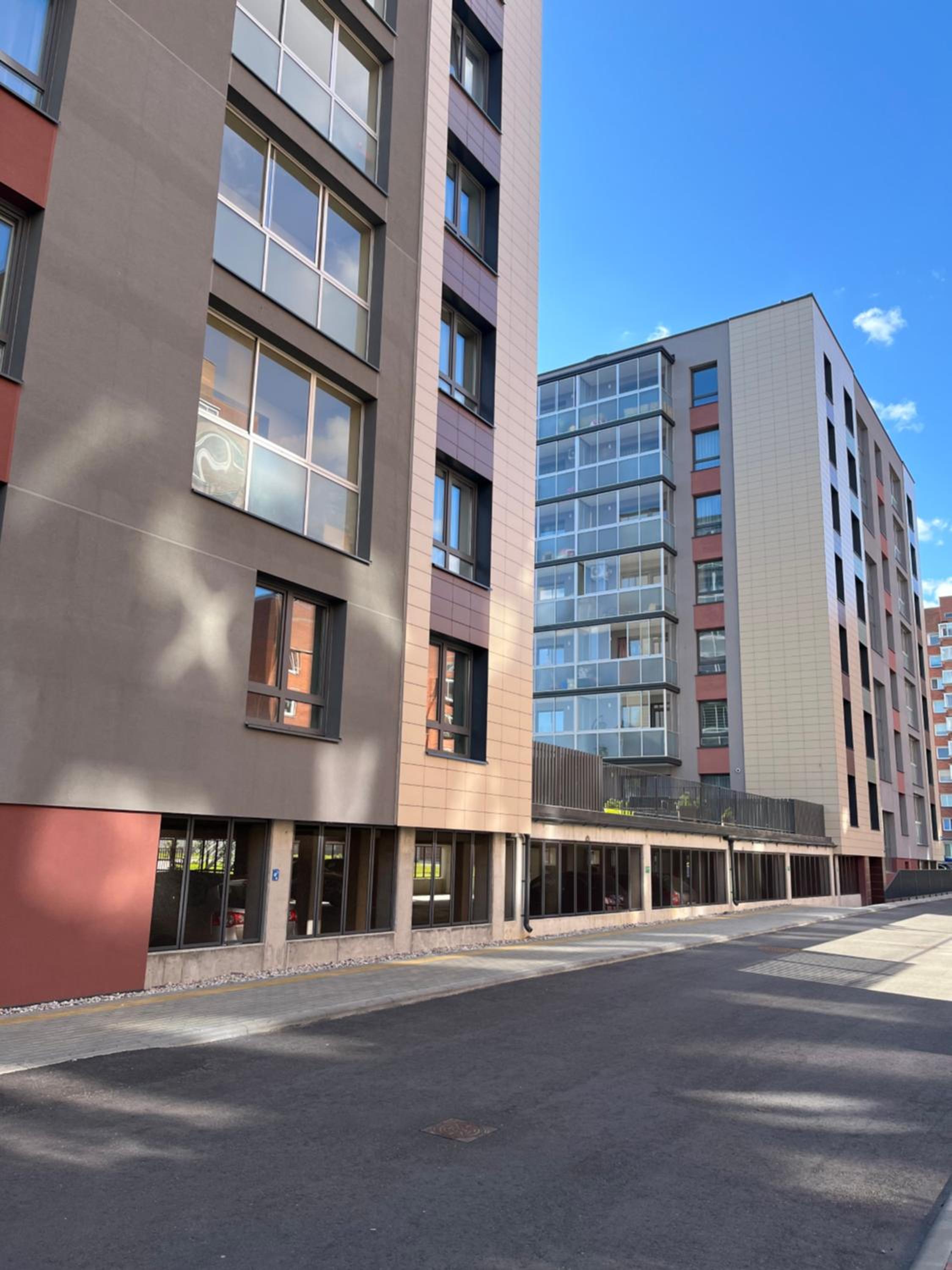 7th floor apartament, free parking view 5