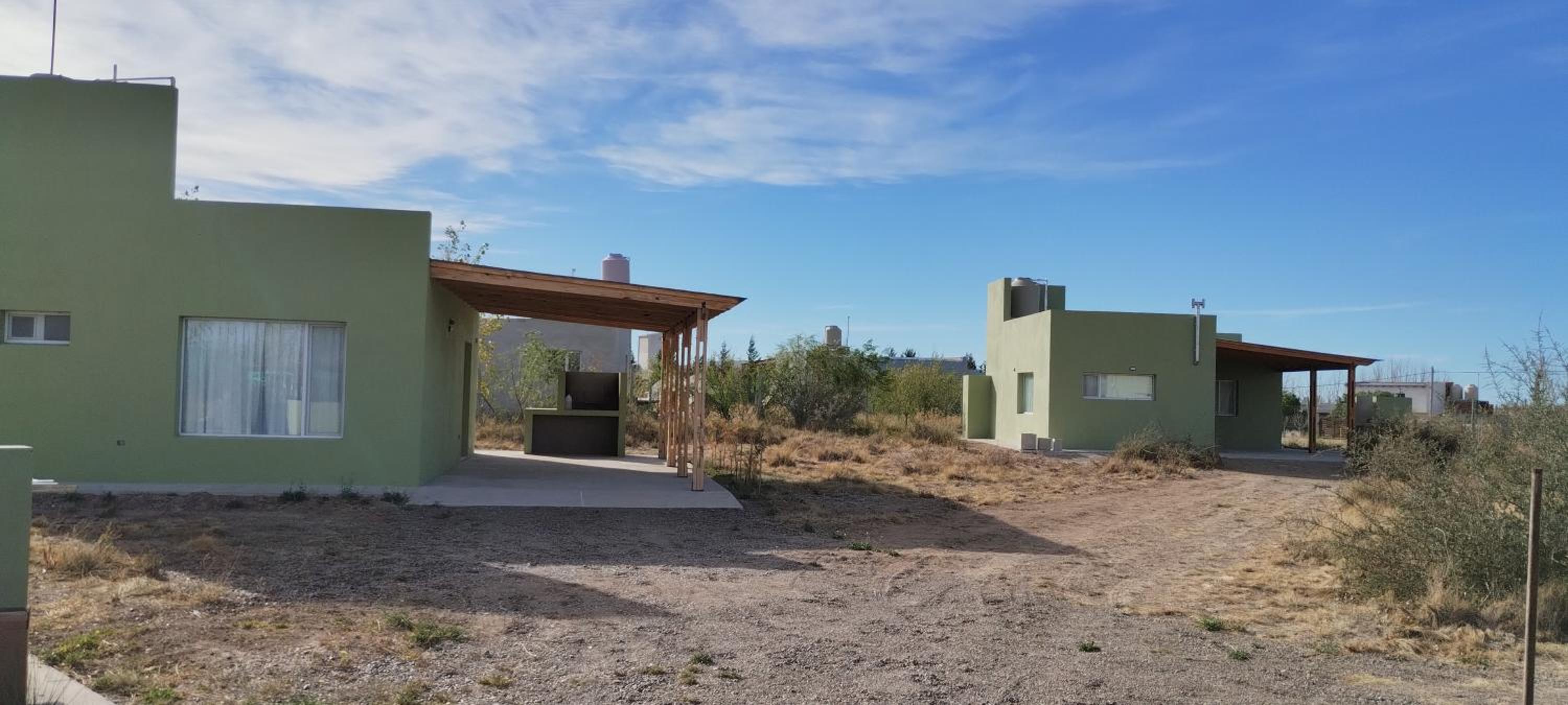 APA Coralillos - complejo de cabañas con parrillas y estacionamiento cubierto