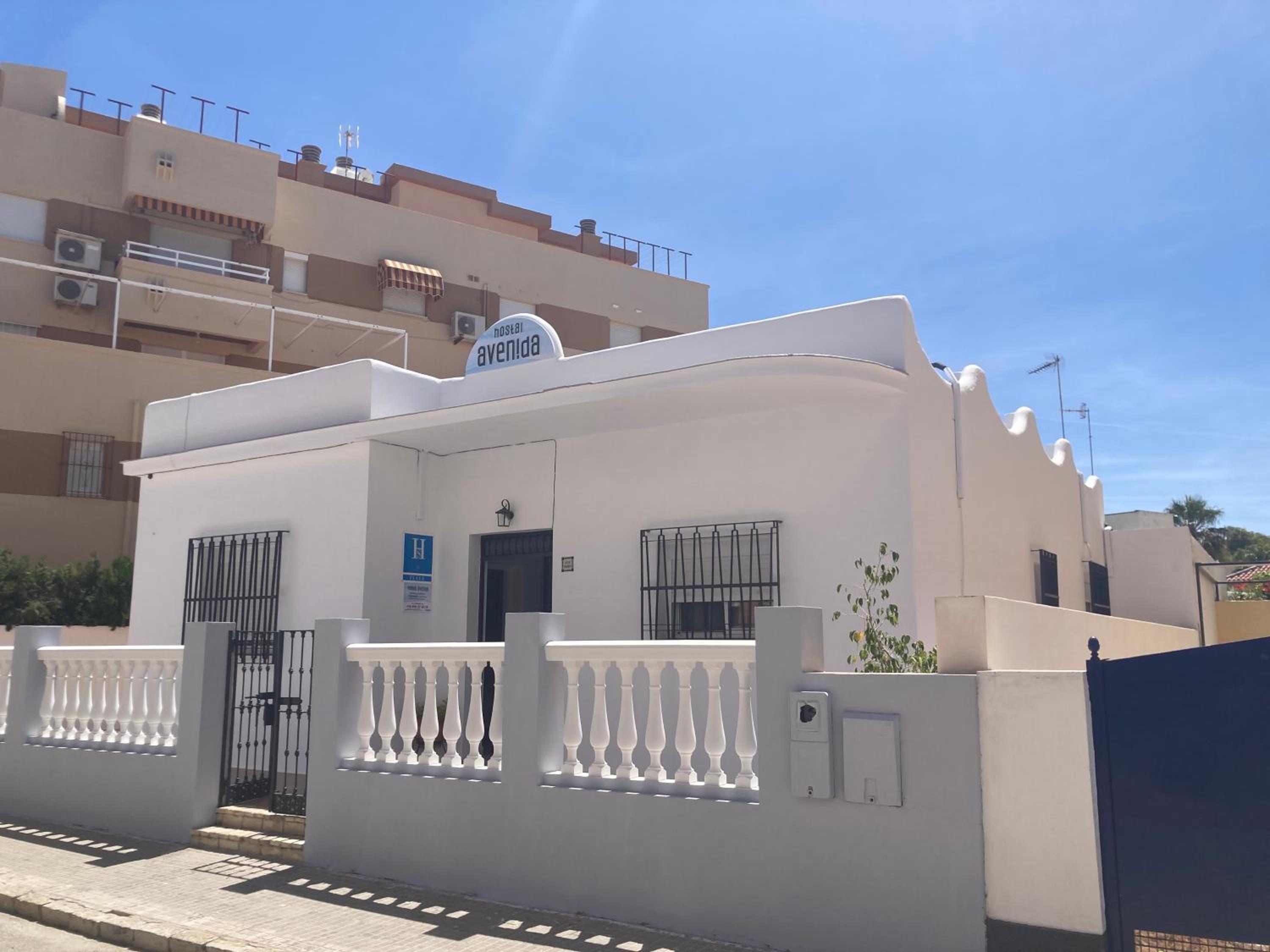 Hostal Avenida by Bossh! Hotels view 2