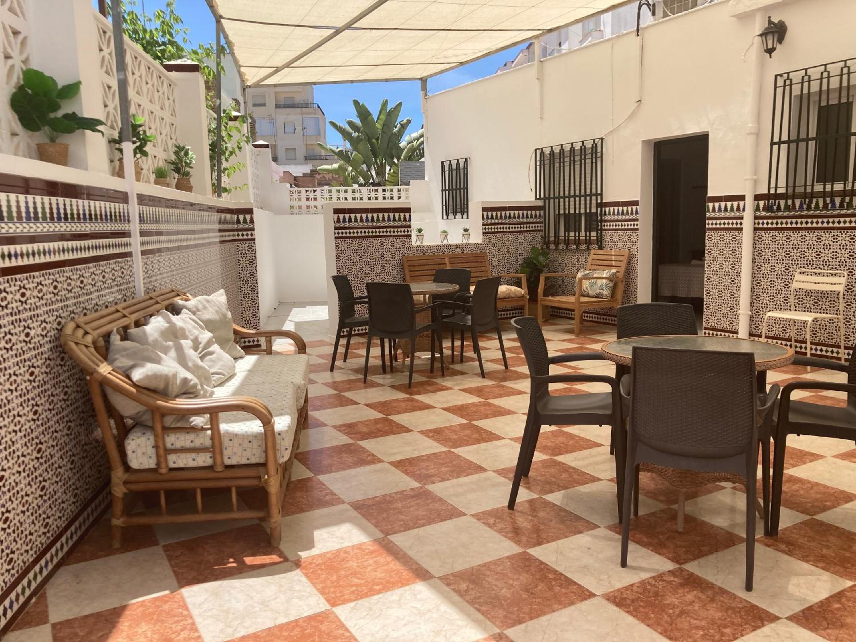 Hostal Avenida by Bossh! Hotels view 3