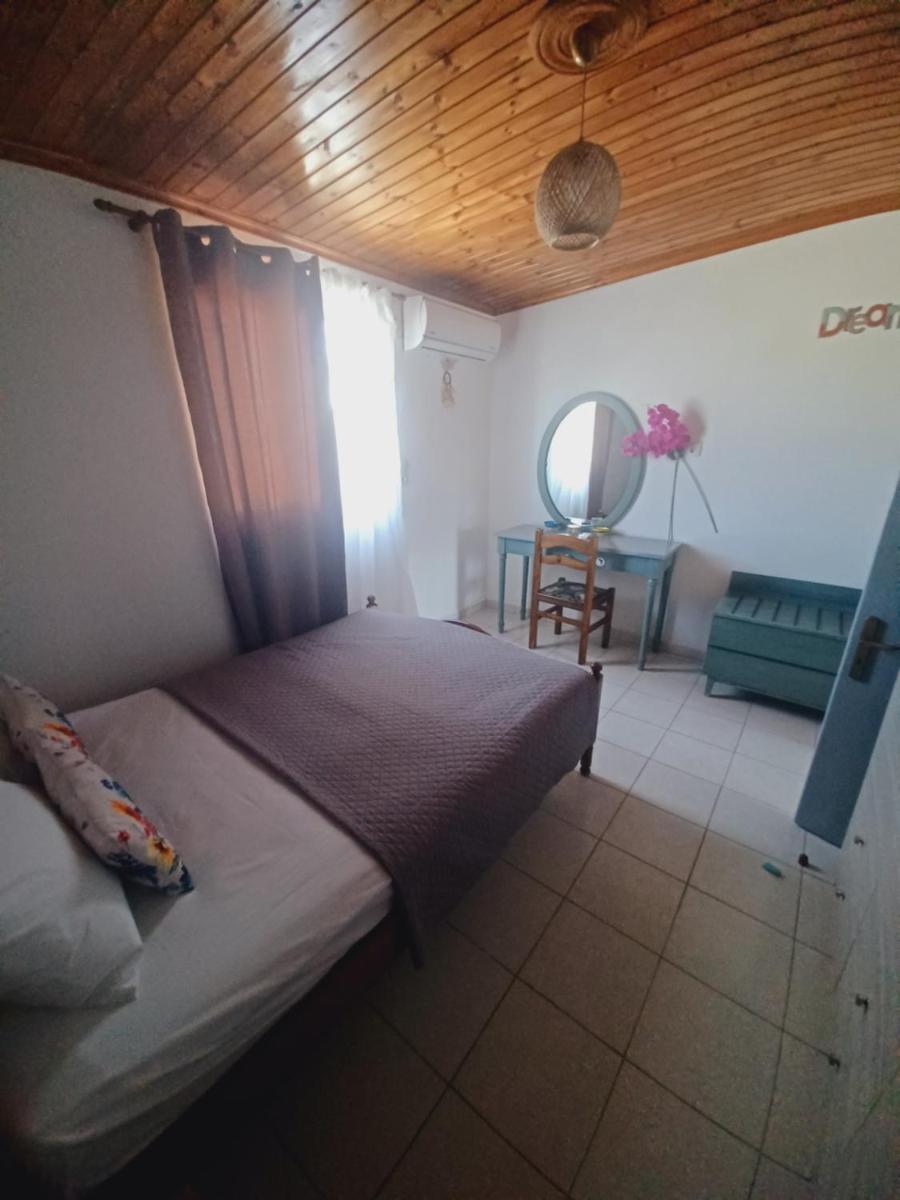 Olive Holiday Home photo 5