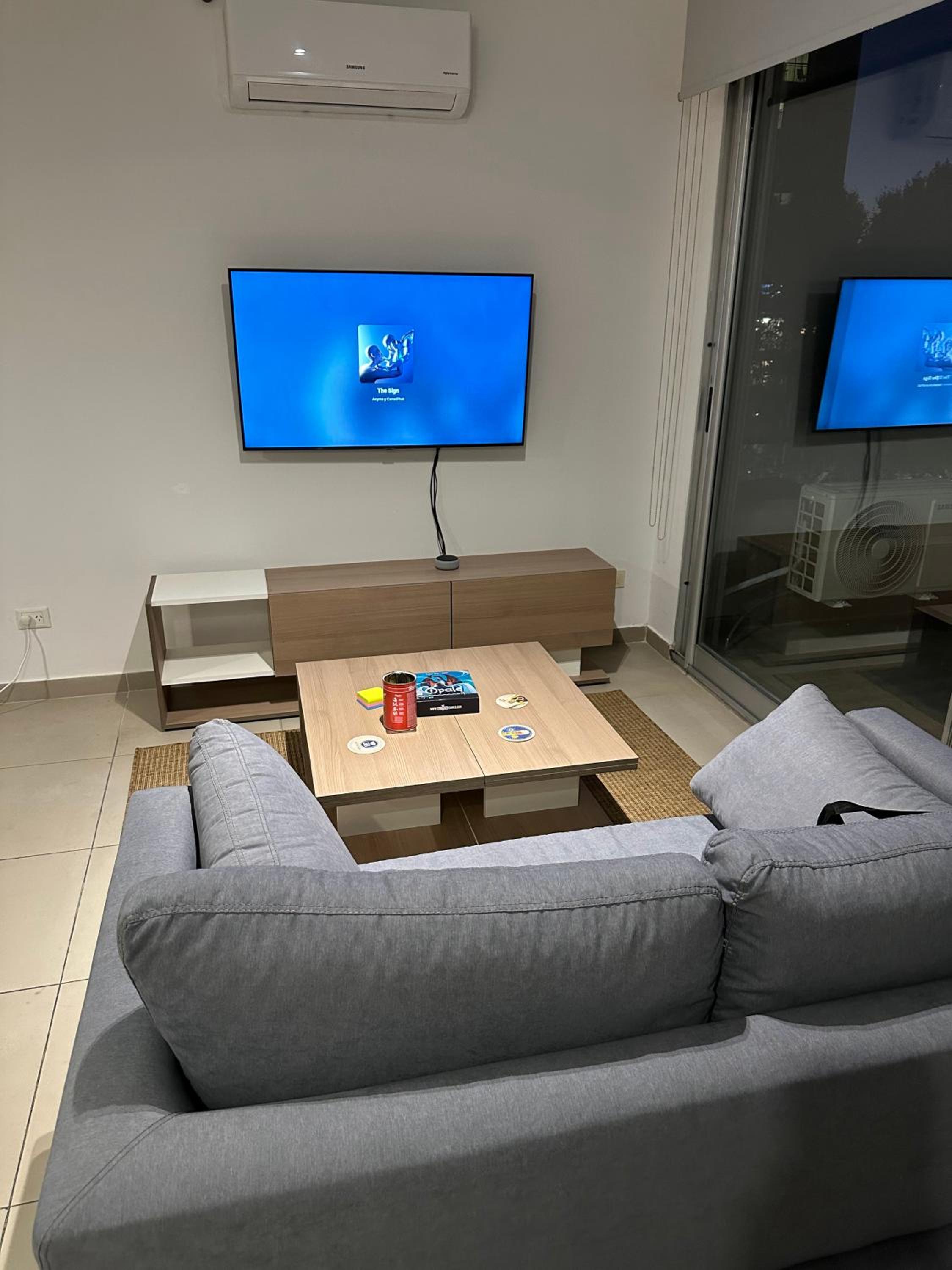 Modern Spacious & Sunny Apartment in Palermo