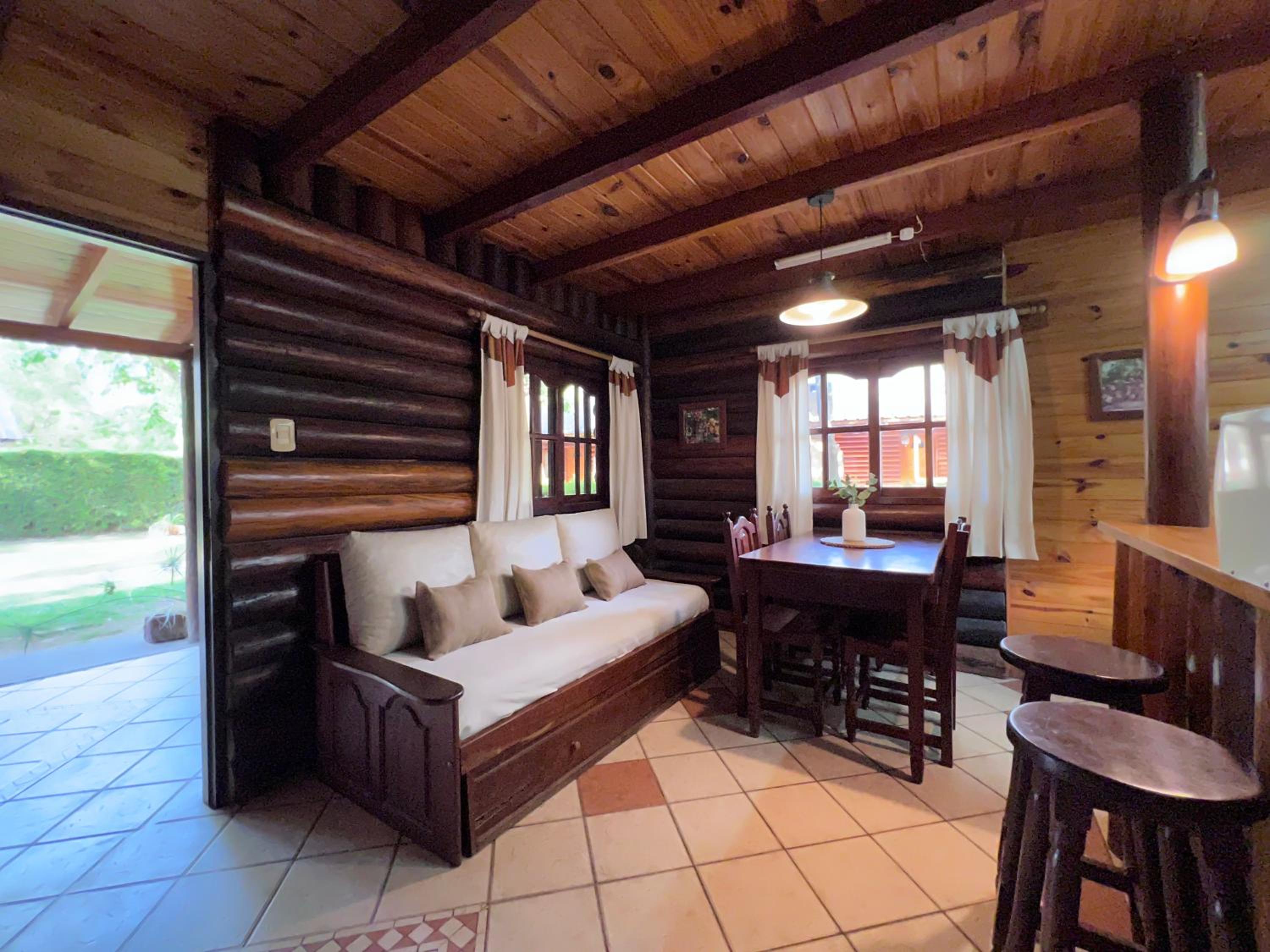 Los Plátanos cabañas & suites