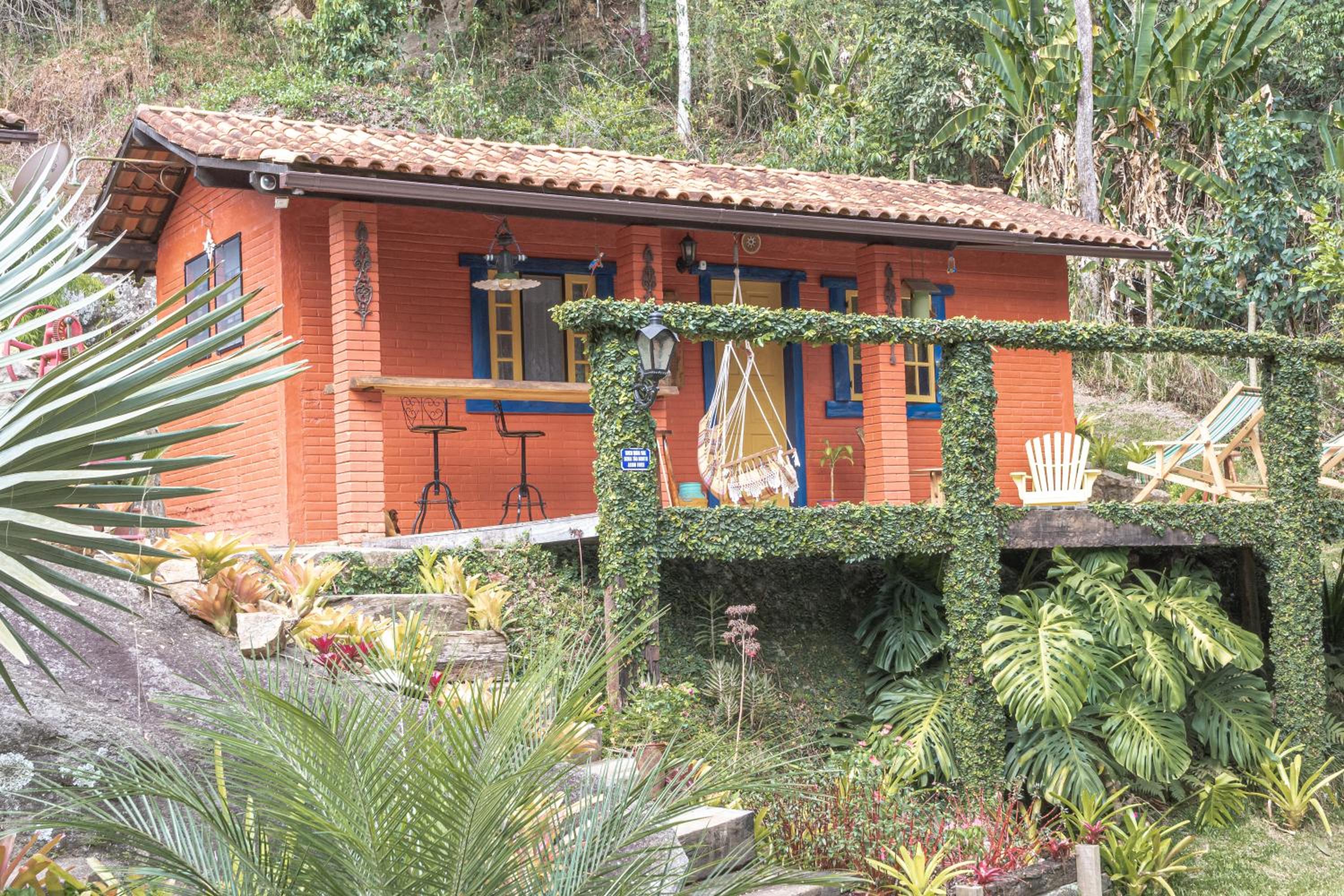 Propriedade rural no Vale dos Frades a 400m da cachoeira