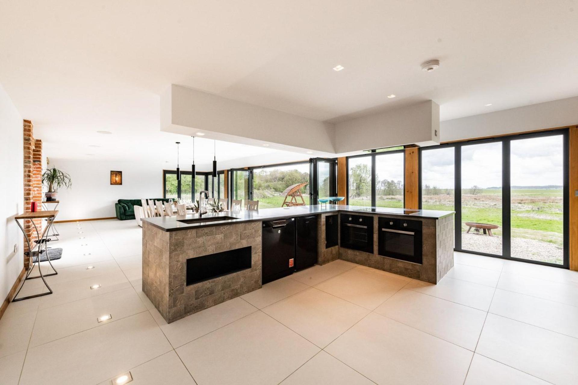 Host & Stay - Willow Barn