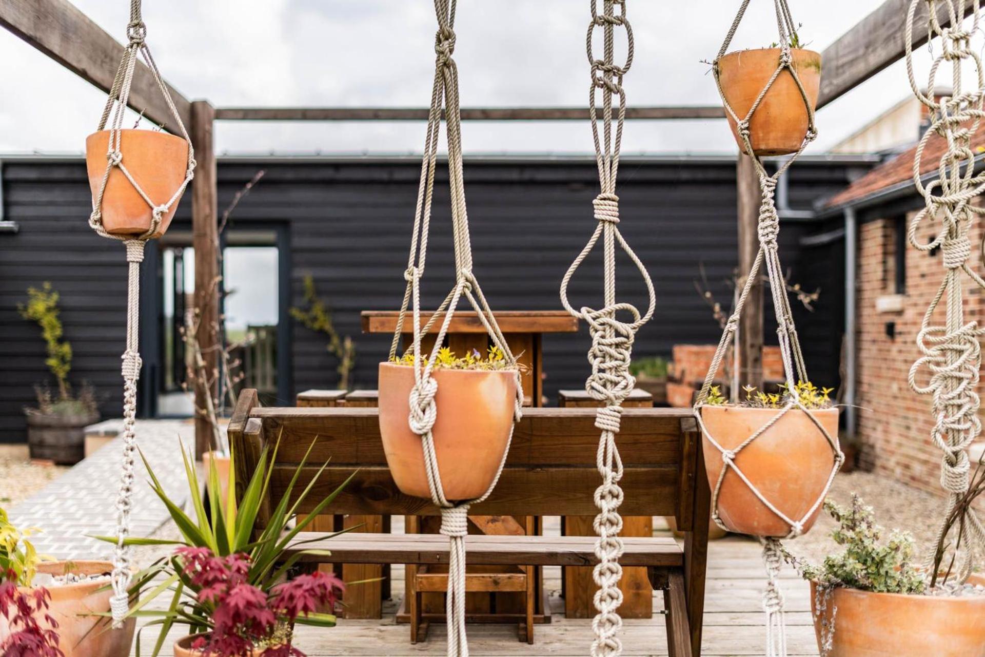 Host & Stay - Willow Barn
