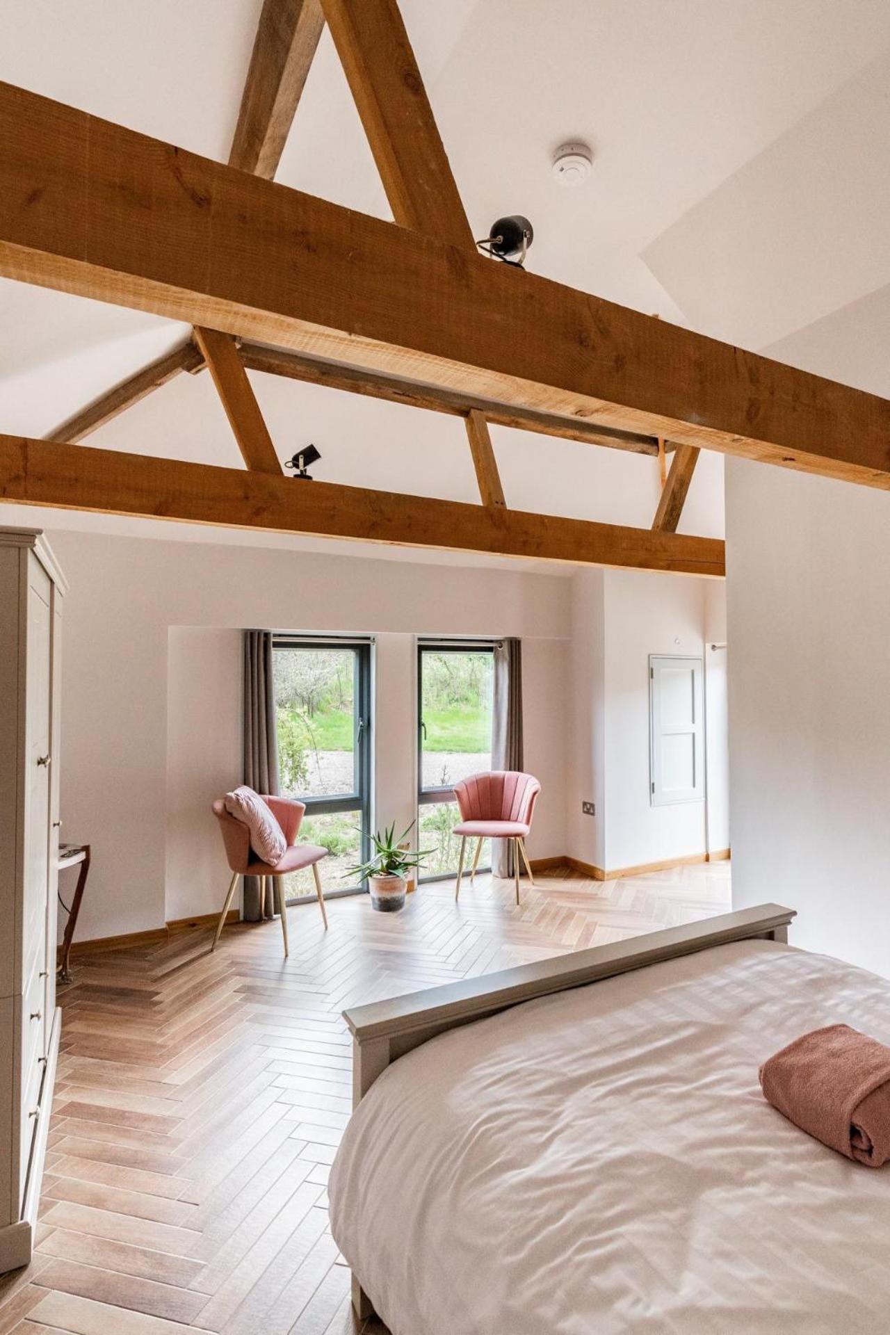 Host & Stay - Willow Barn
