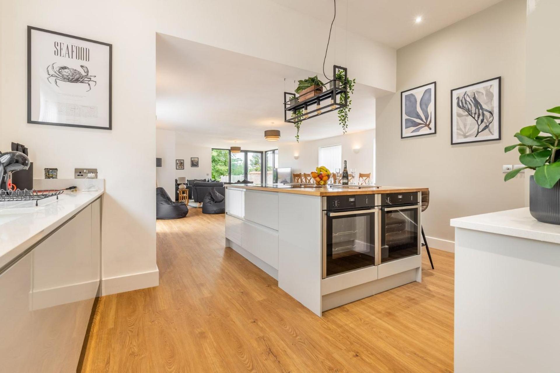 Host & Stay - Crimond House