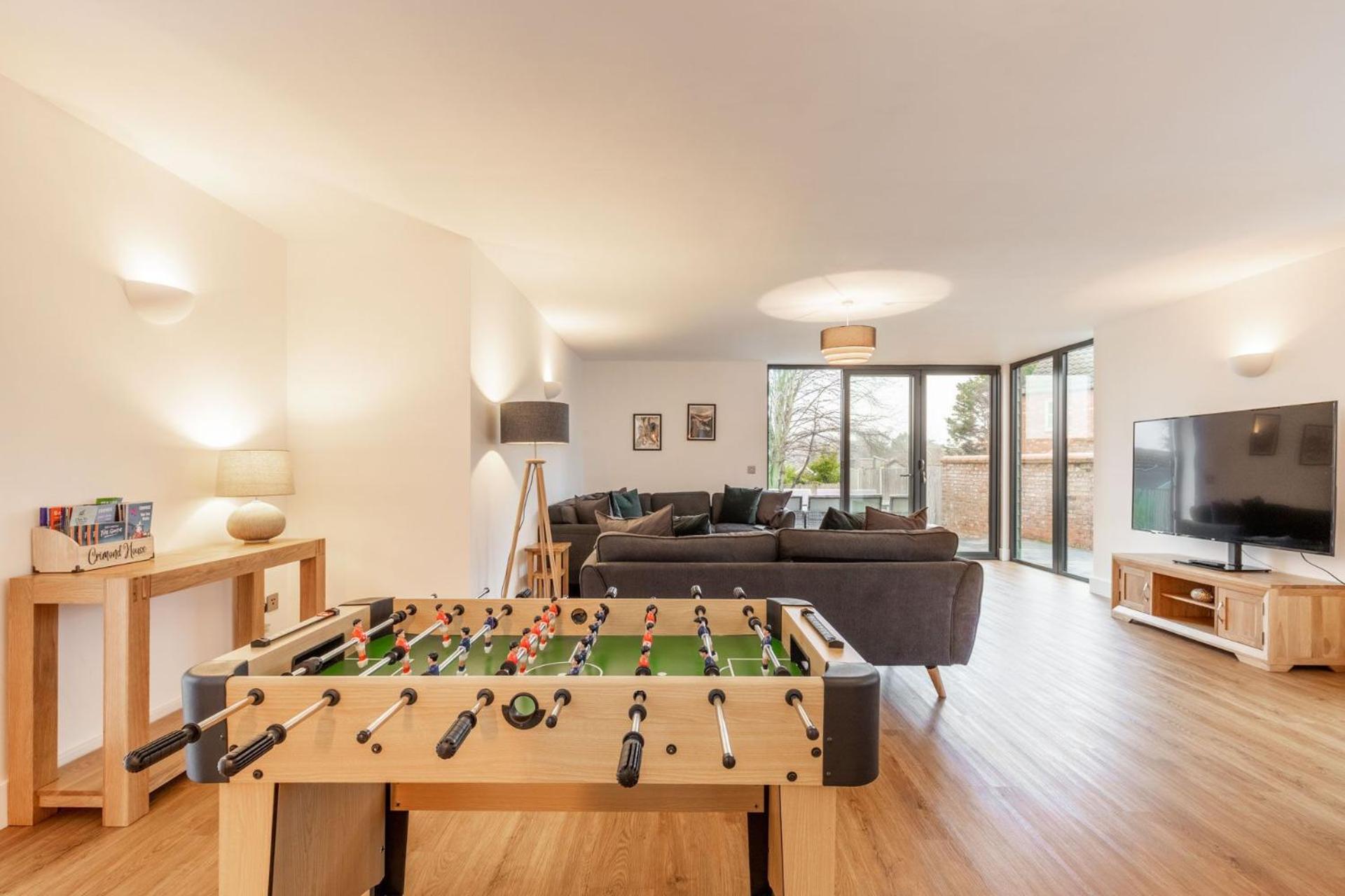 Host & Stay - Crimond House
