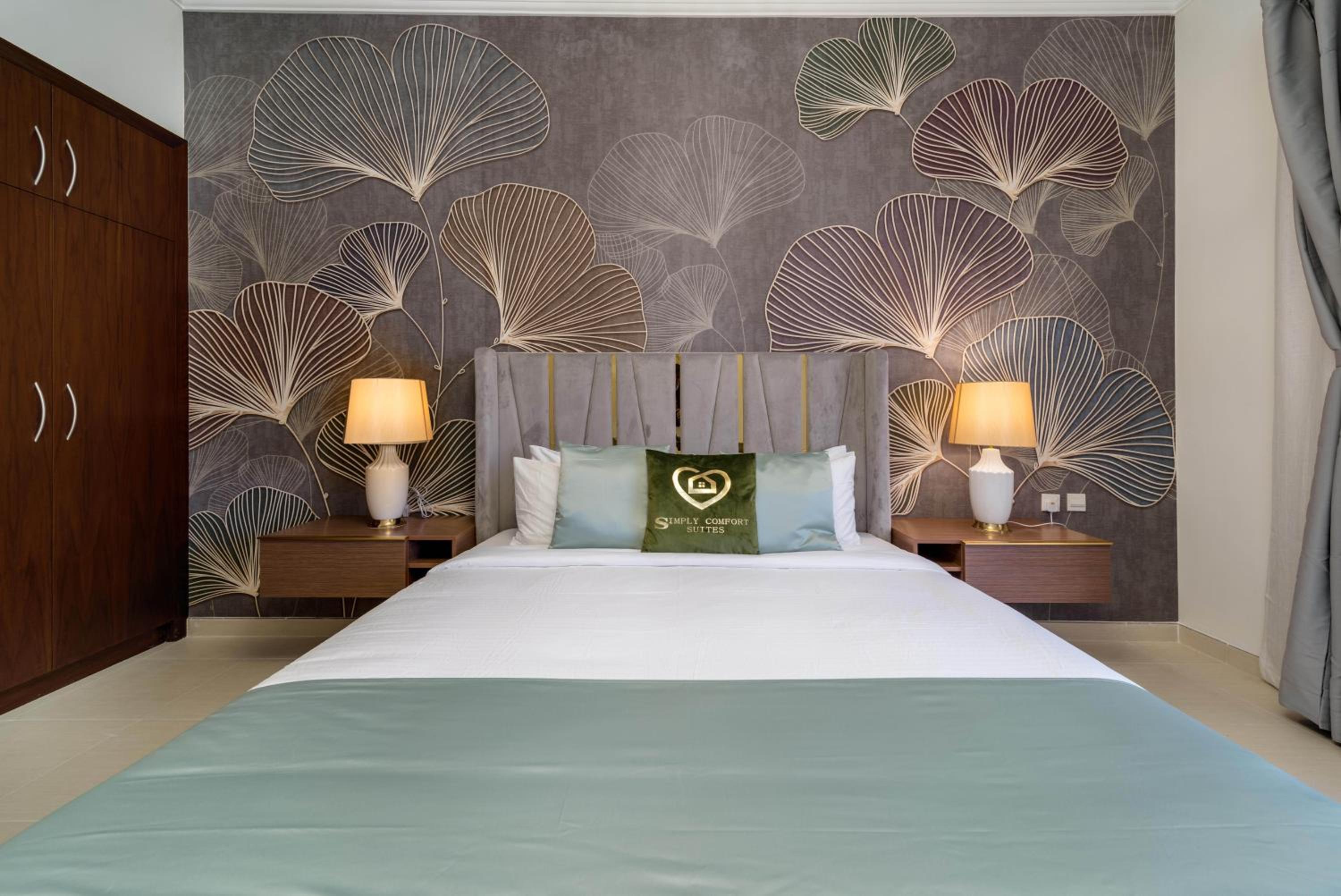 Amazing BeachFront Apartments near Atlantis Waterpark by Simply Comfort Sarai Palm Jumeirah