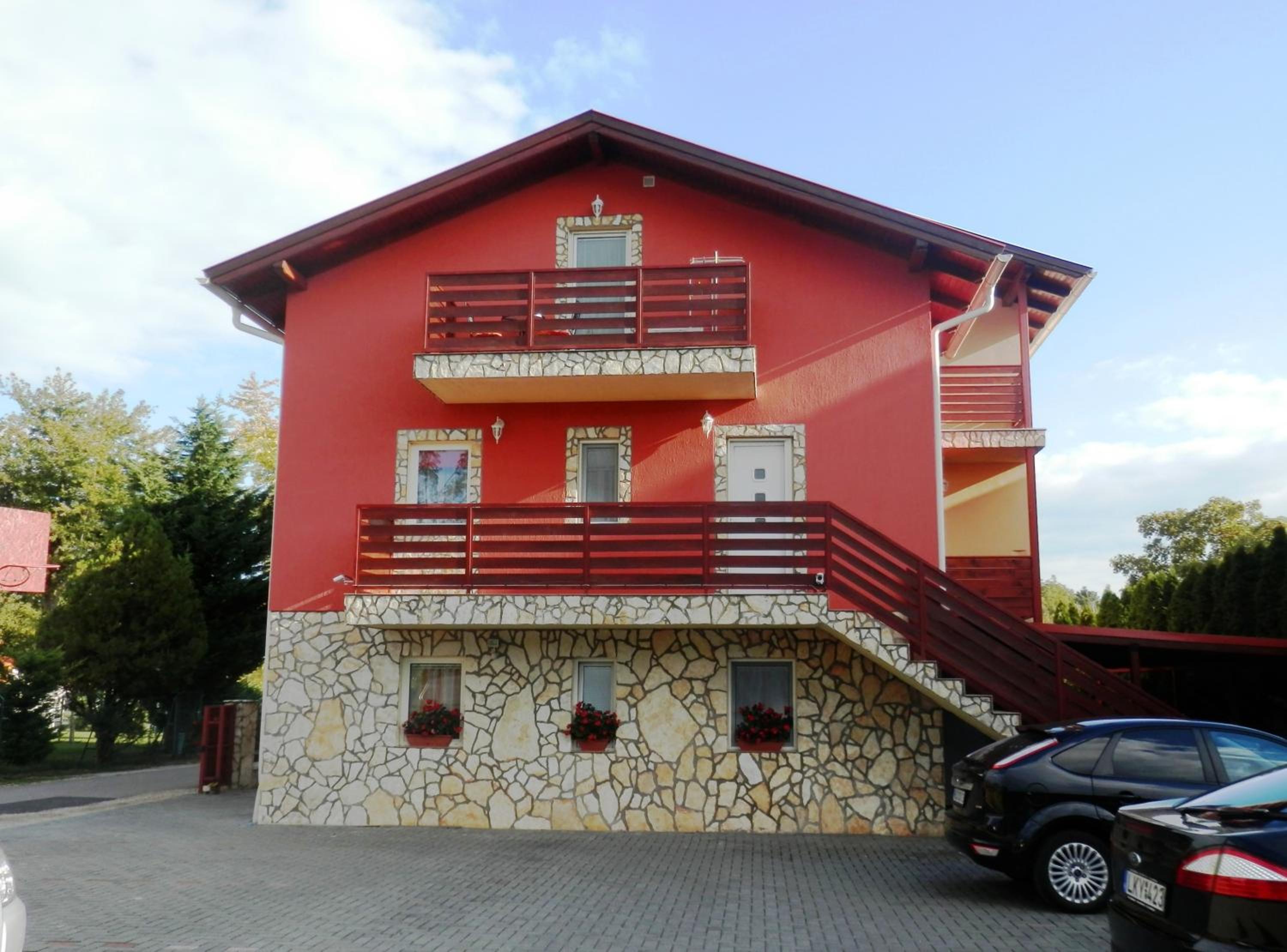 Photo 28