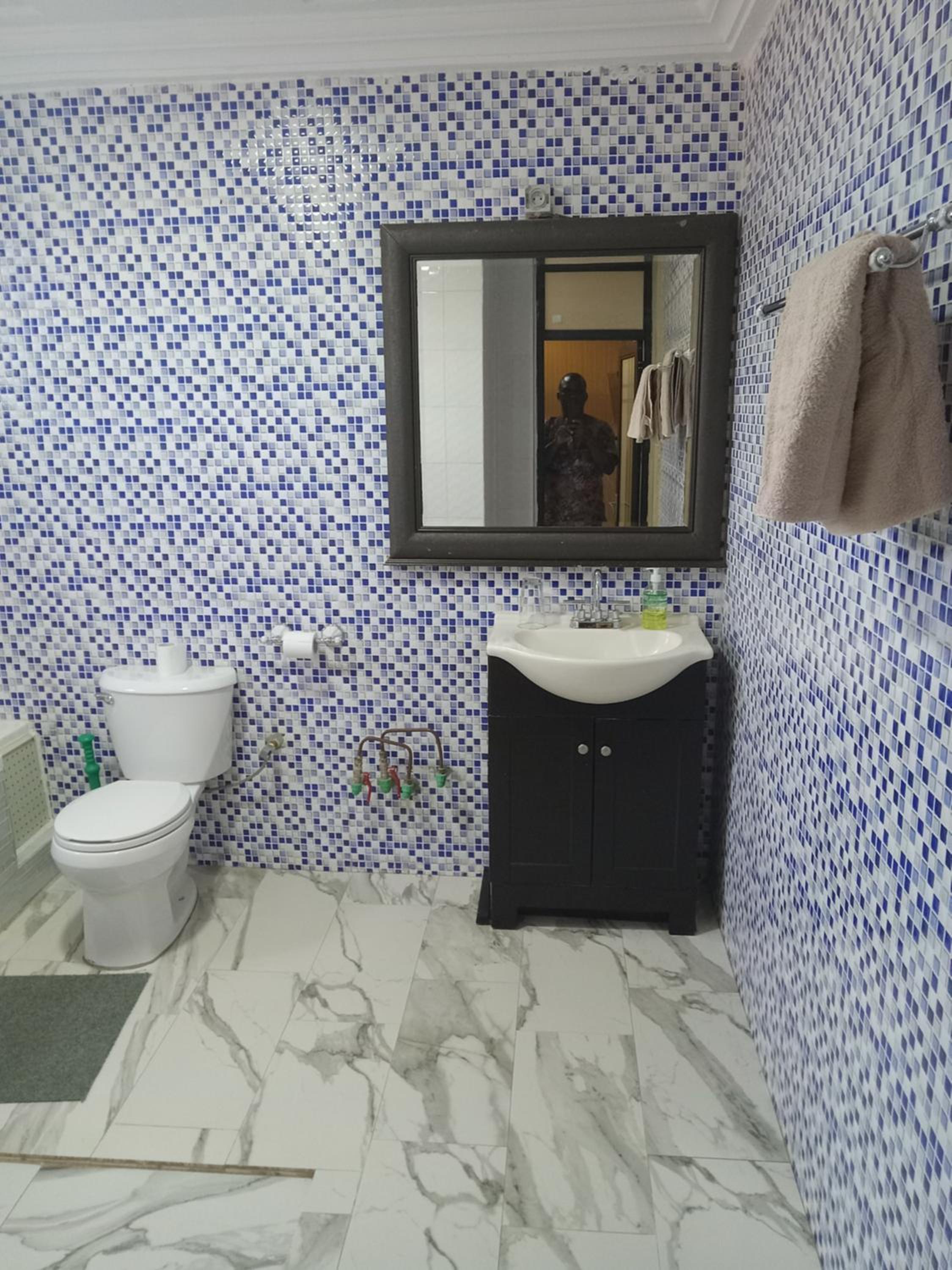 Oasis Lawafossi