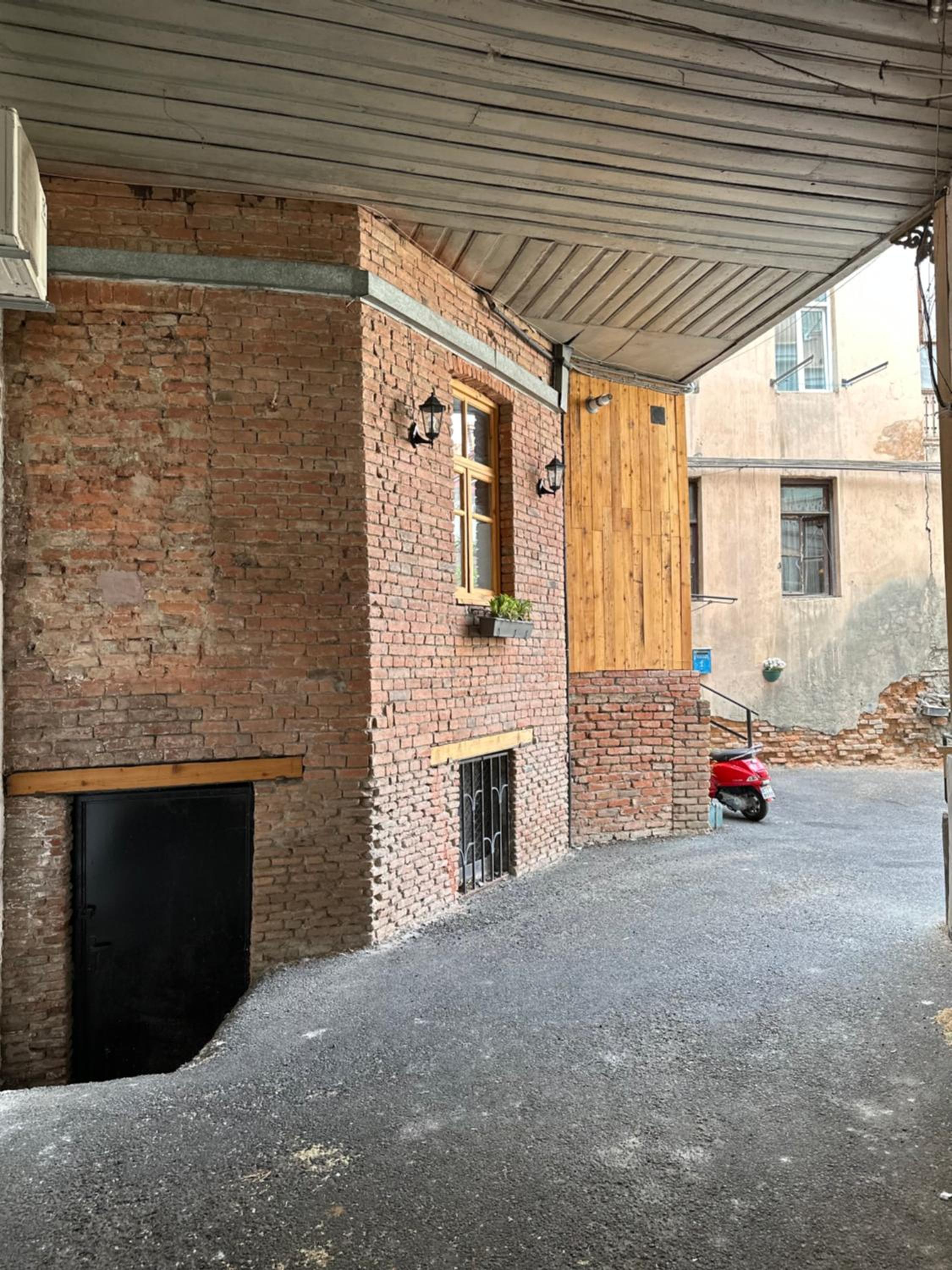 Photo 28