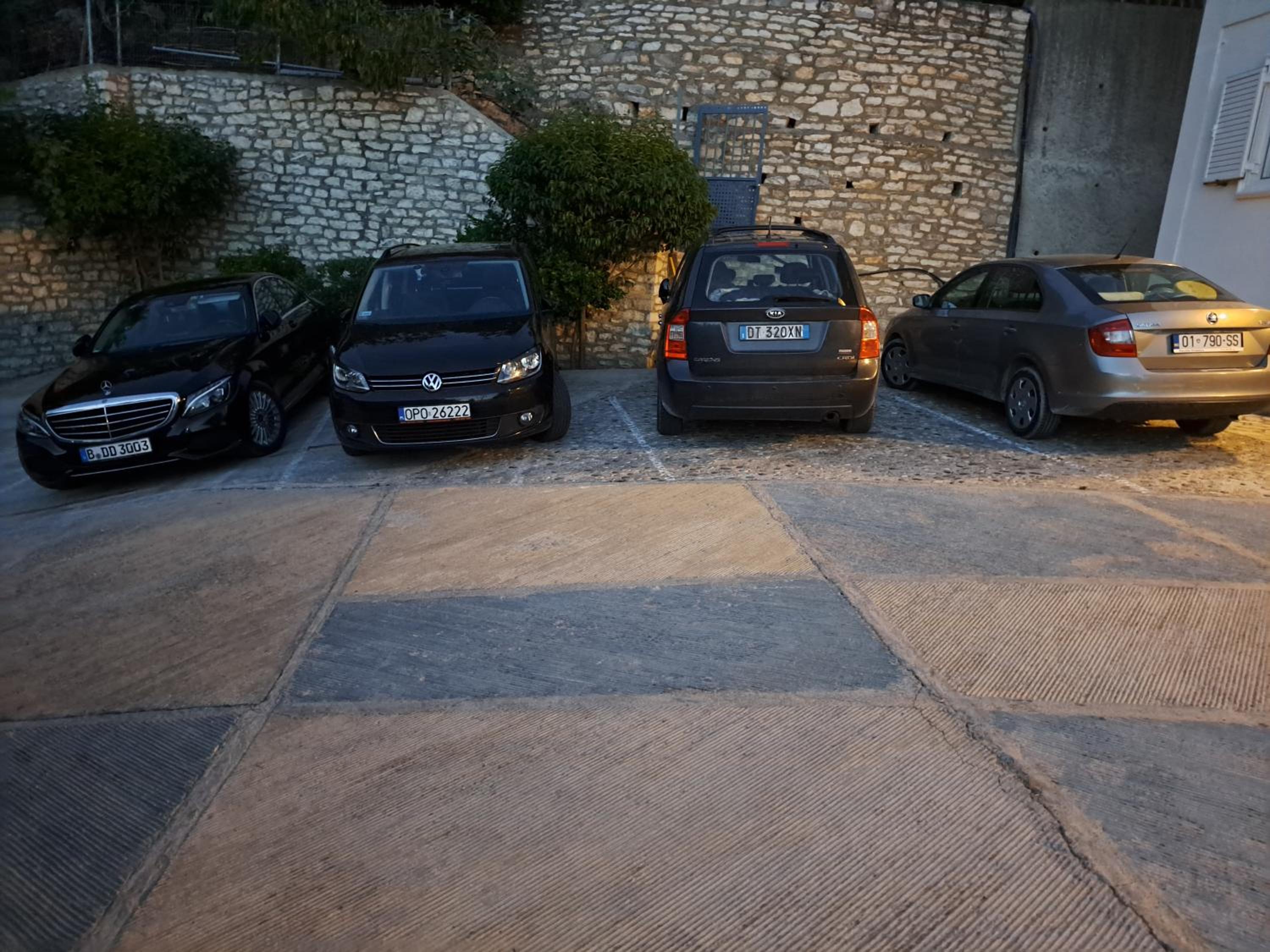 Apartments Vila Emiliano