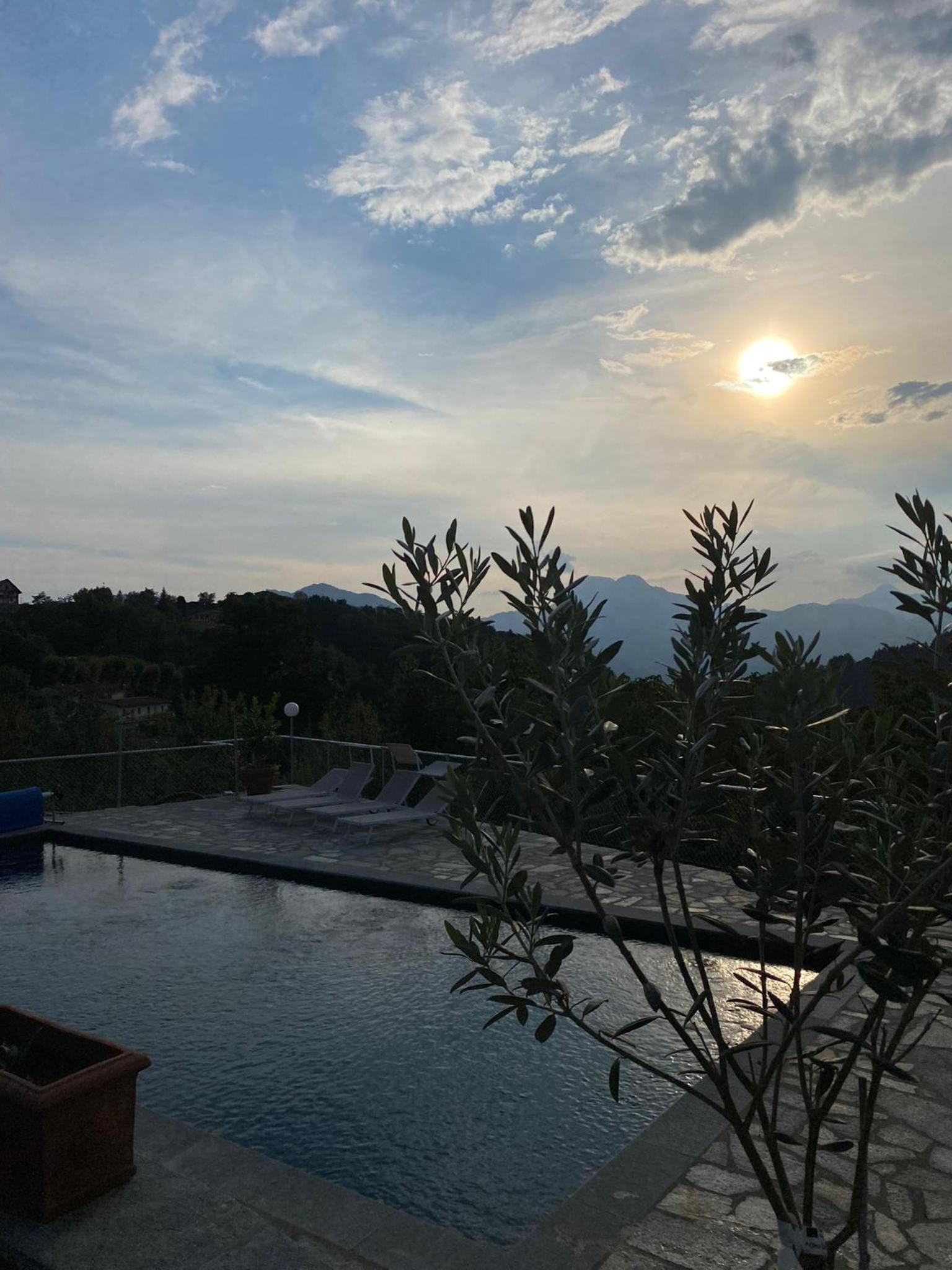 Villa Pavone view 3