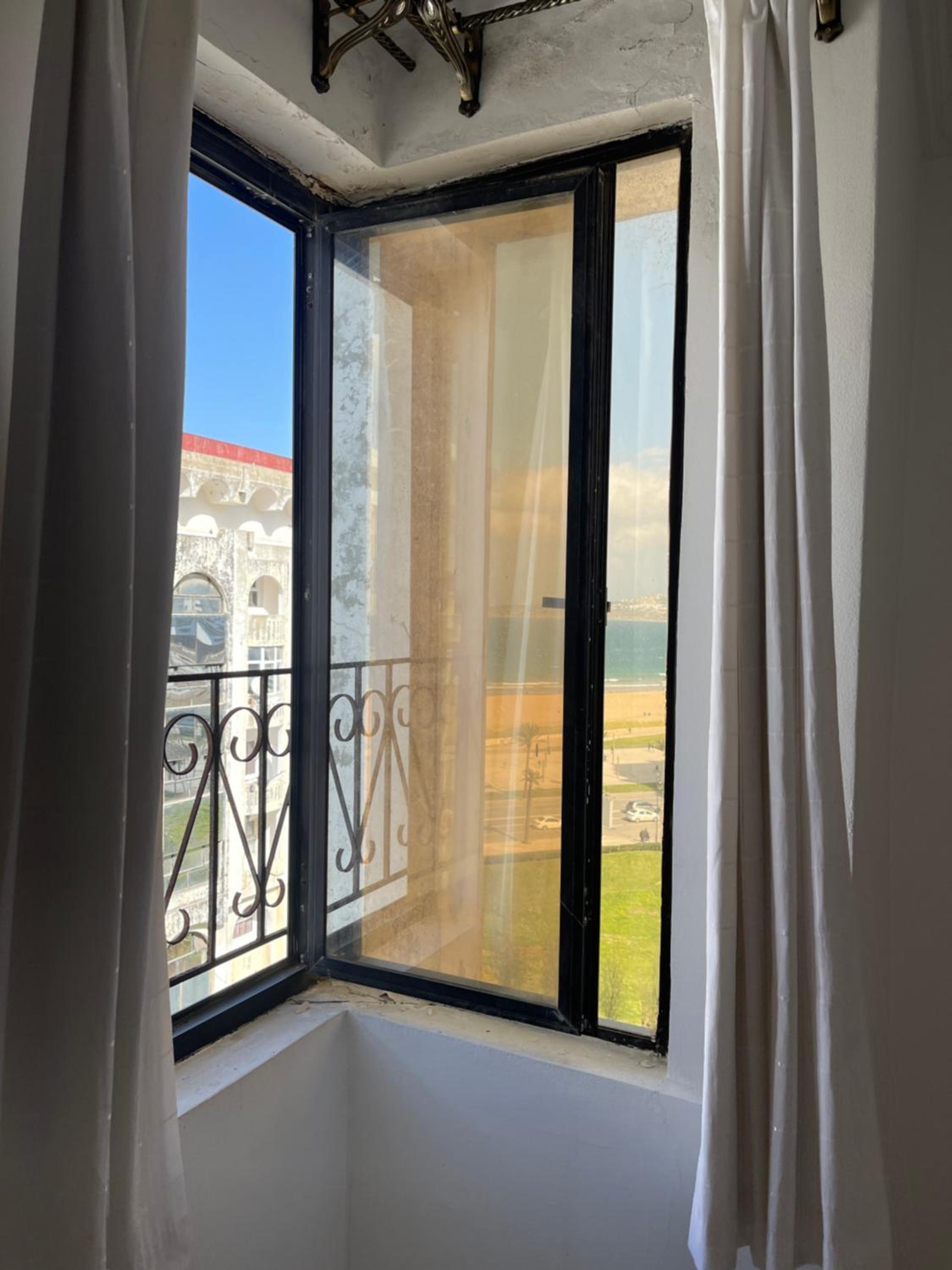 1 Minute from Beach, Sea View Apartment in Tangier city centre view 2