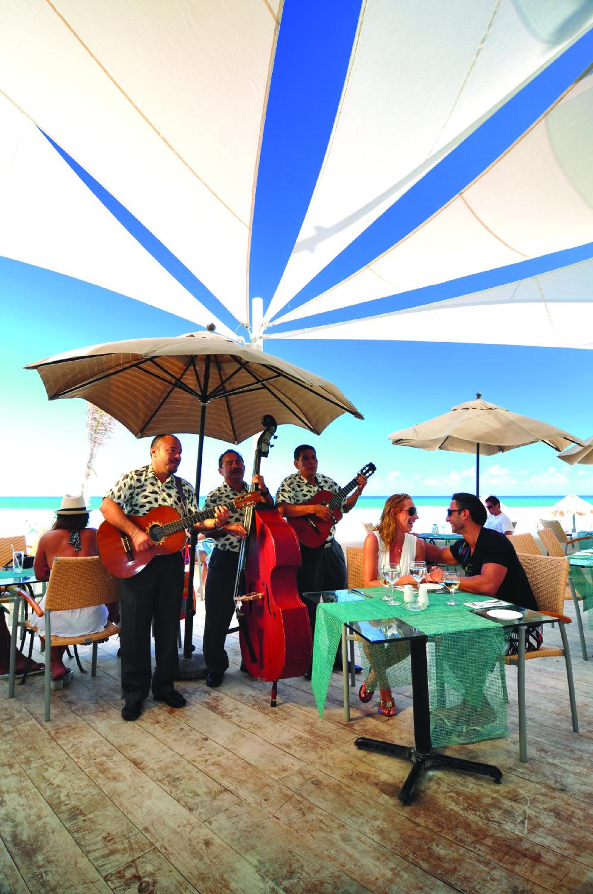 The Pyramid Cancun by Oasis - All Inclusive