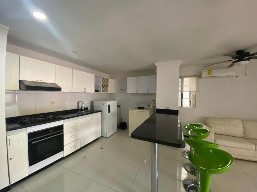 Apartamento a 2 cuadras de la playa Rodadero