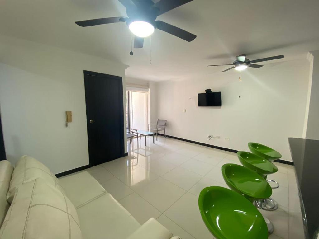 Apartamento a 2 cuadras de la playa Rodadero