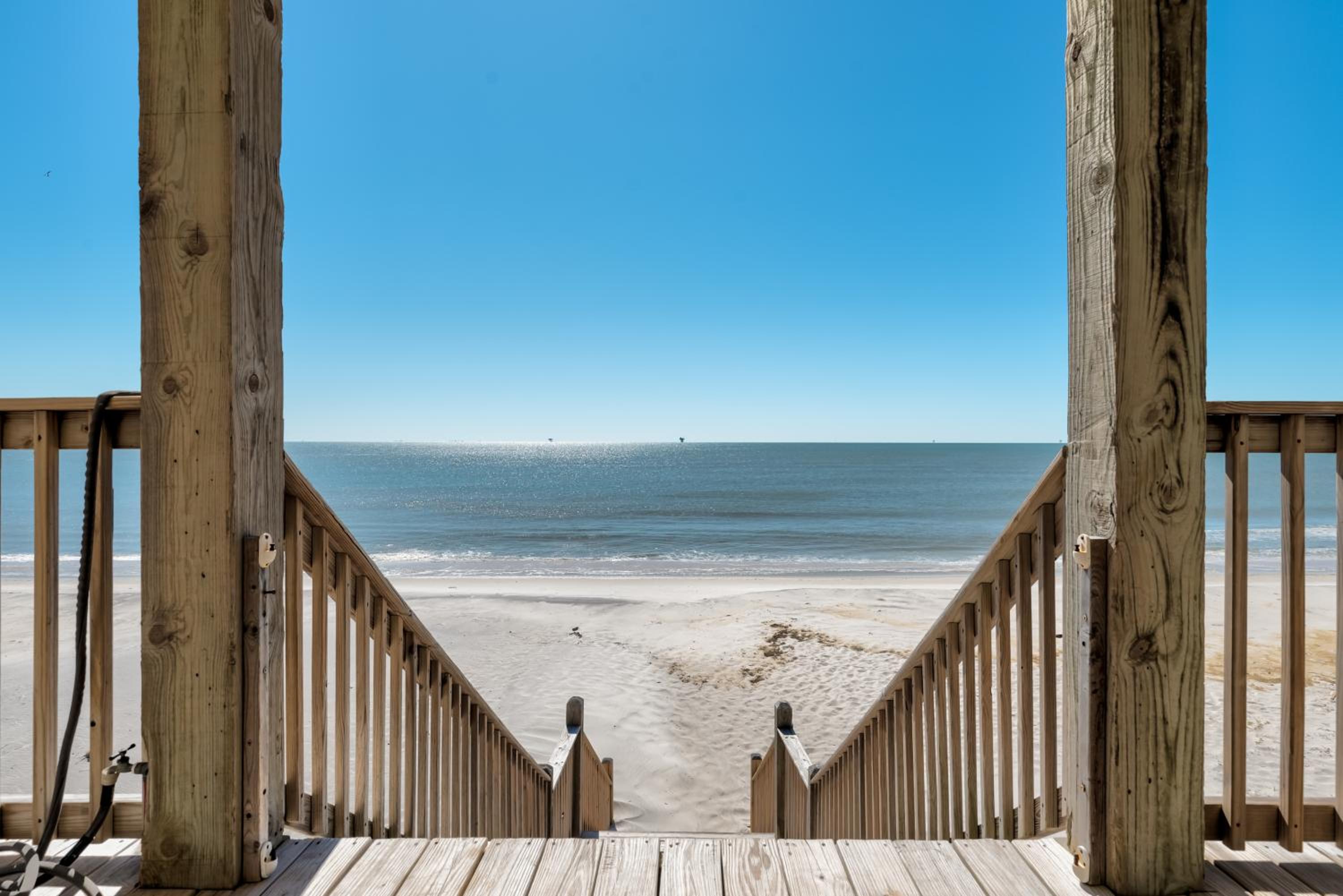 Sea View Play