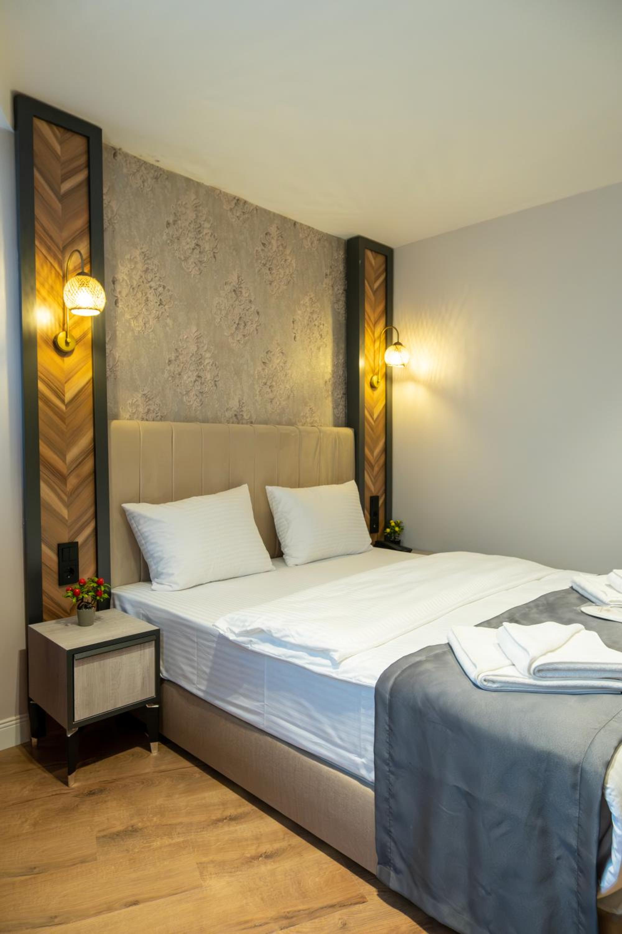 Linda Port Otel - Image 35