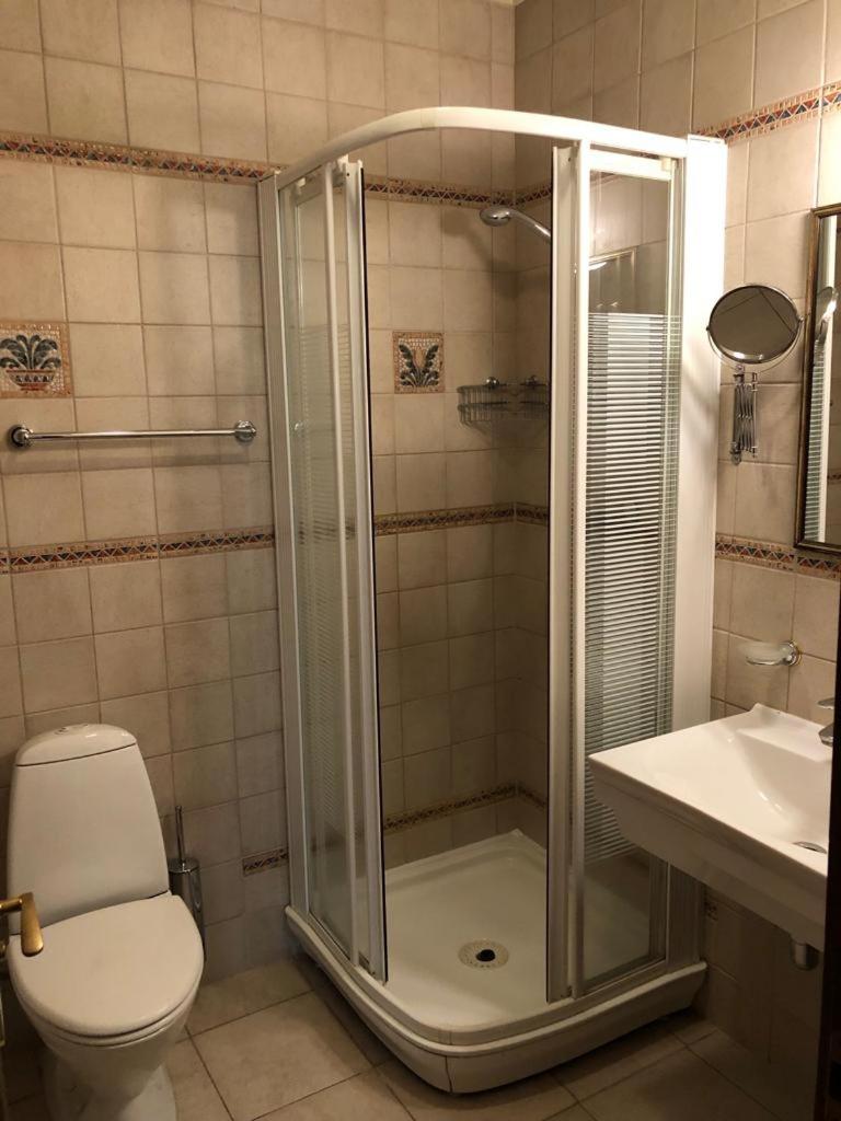 Photo 19
