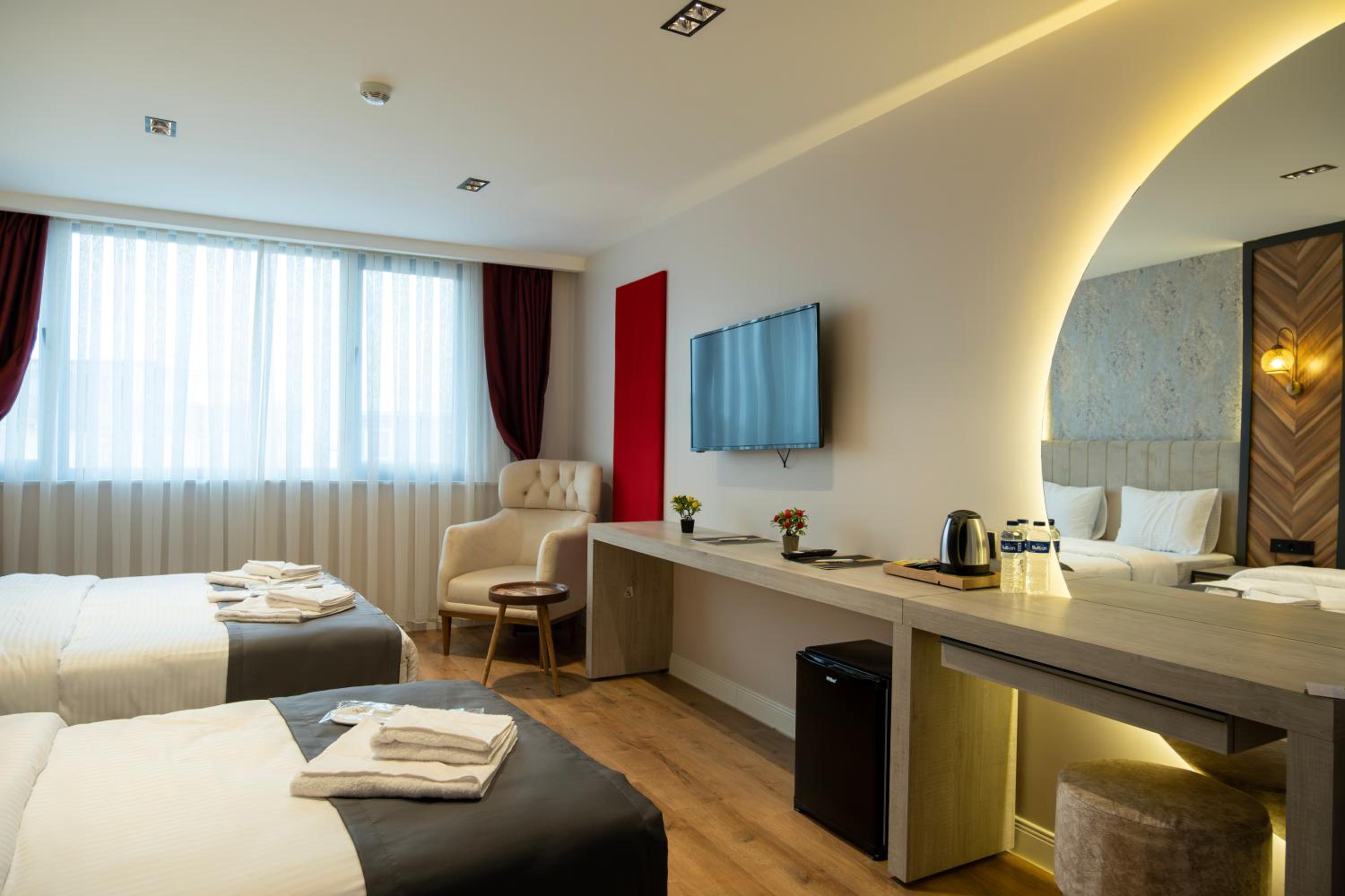 Linda Port Otel - Image 42